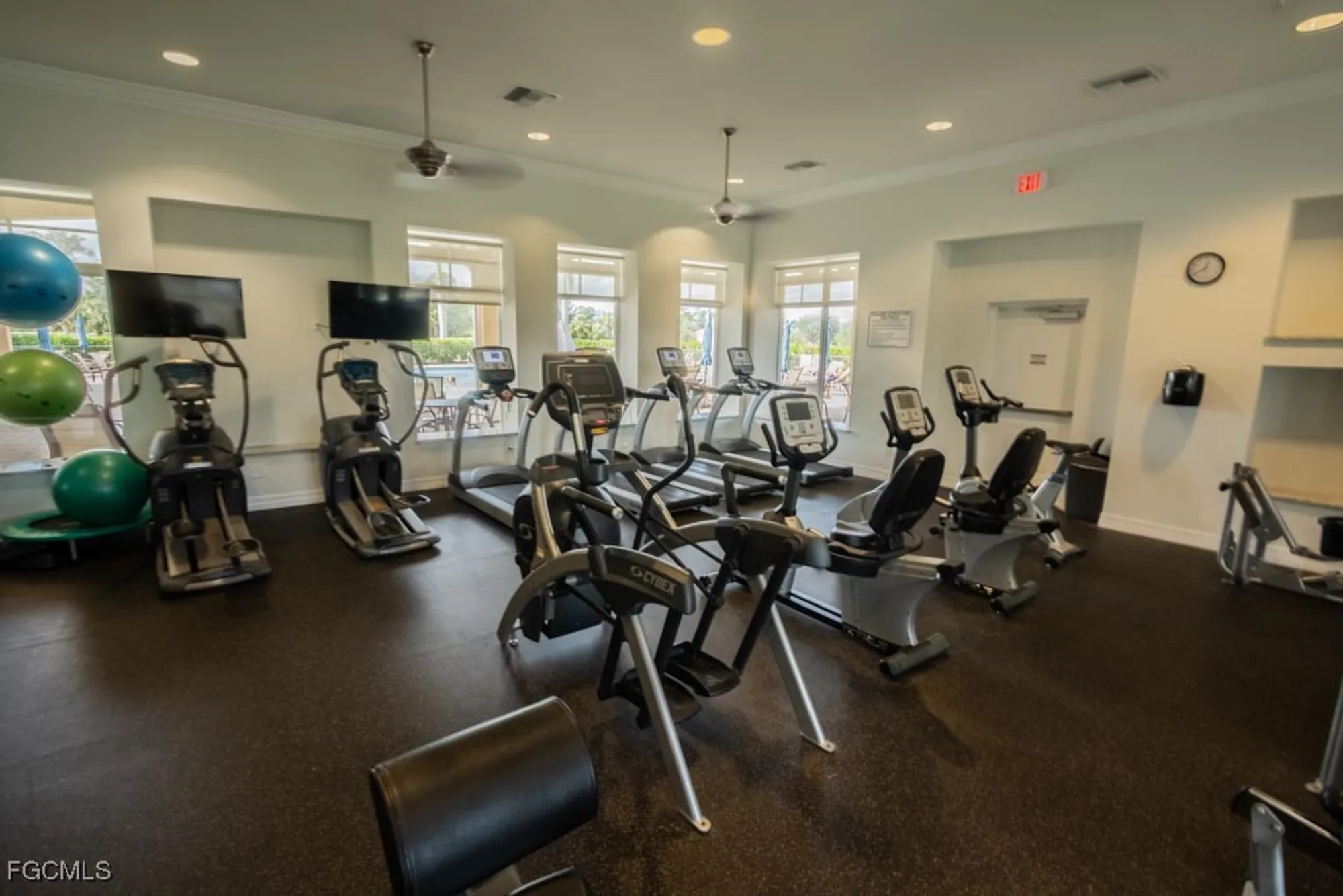 Property Slideshow image 31 of 35 | 2172 summersweet dr, Alva, FL, 33920