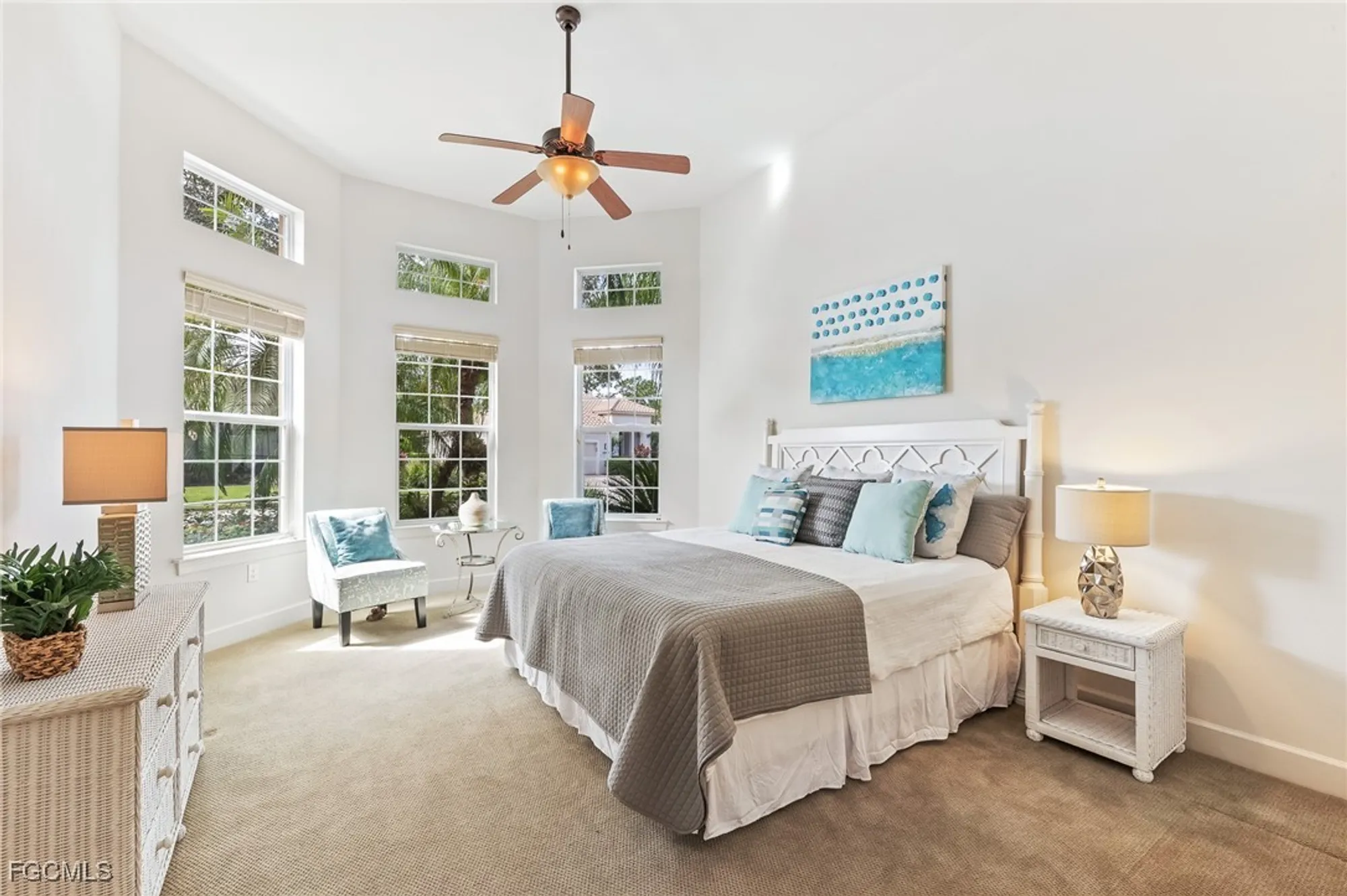 Property Slideshow image 13 of 35 | 10964 surrey pl, Fort Myers, FL, 33913