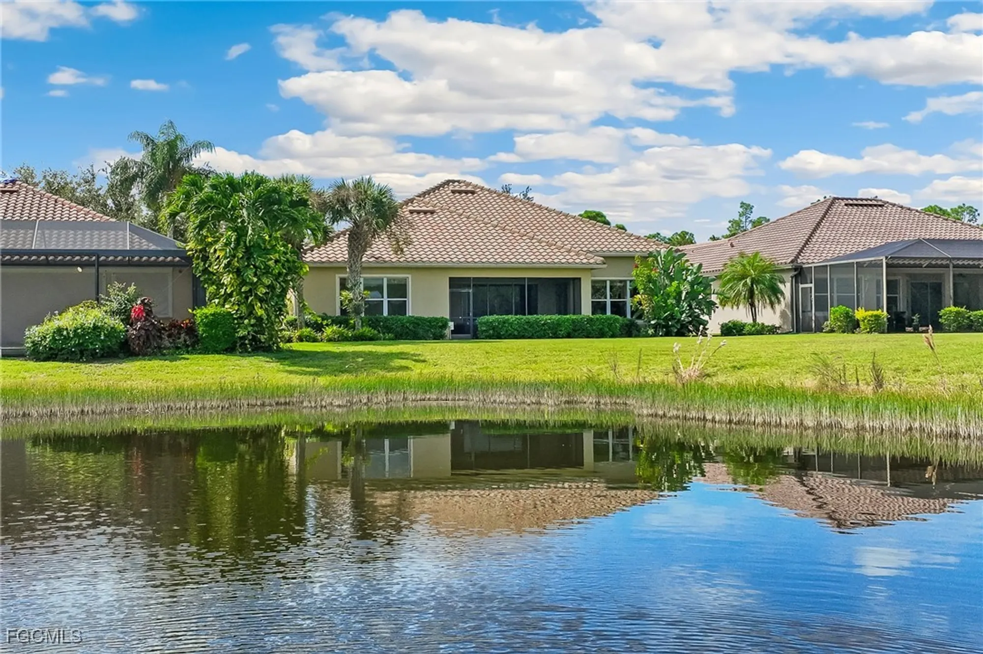 Property Slideshow image 24 of 35 | 10964 surrey pl, Fort Myers, FL, 33913