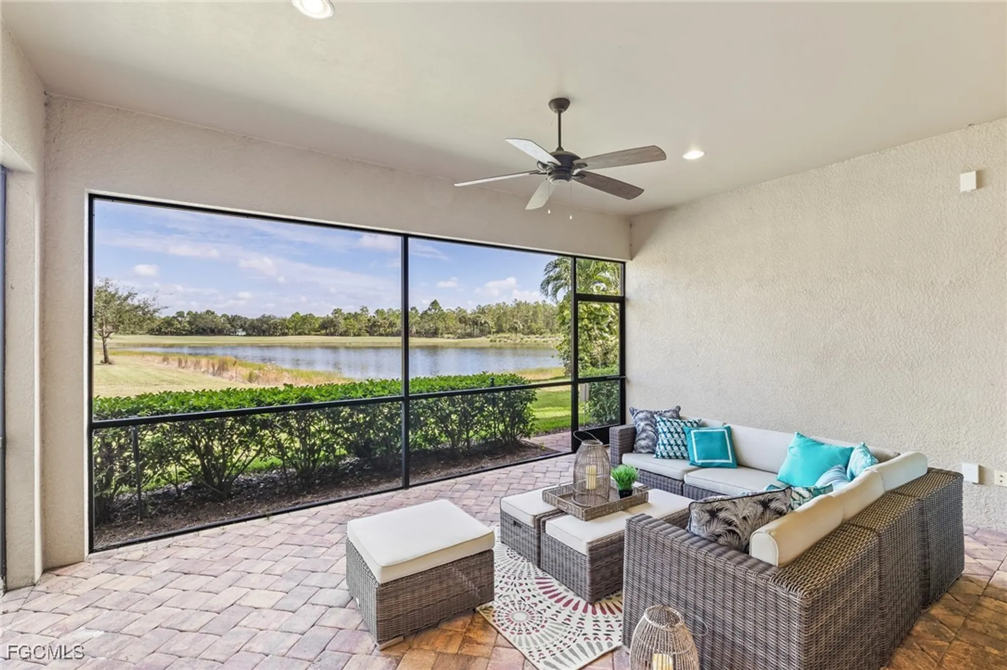 Property Slideshow image 22 of 35 | 10964 surrey pl, Fort Myers, FL, 33913