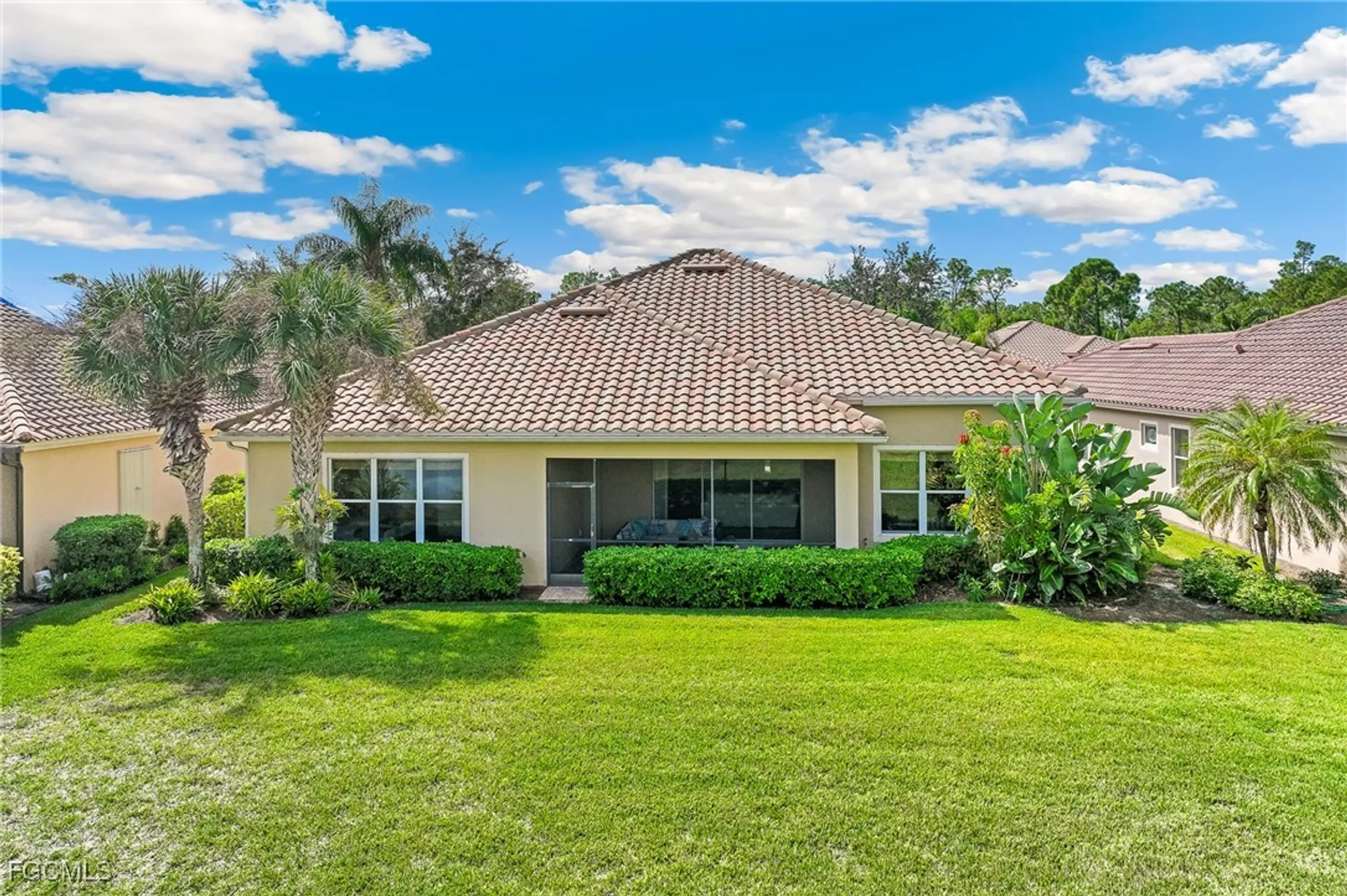 Property Slideshow image 23 of 35 | 10964 surrey pl, Fort Myers, FL, 33913