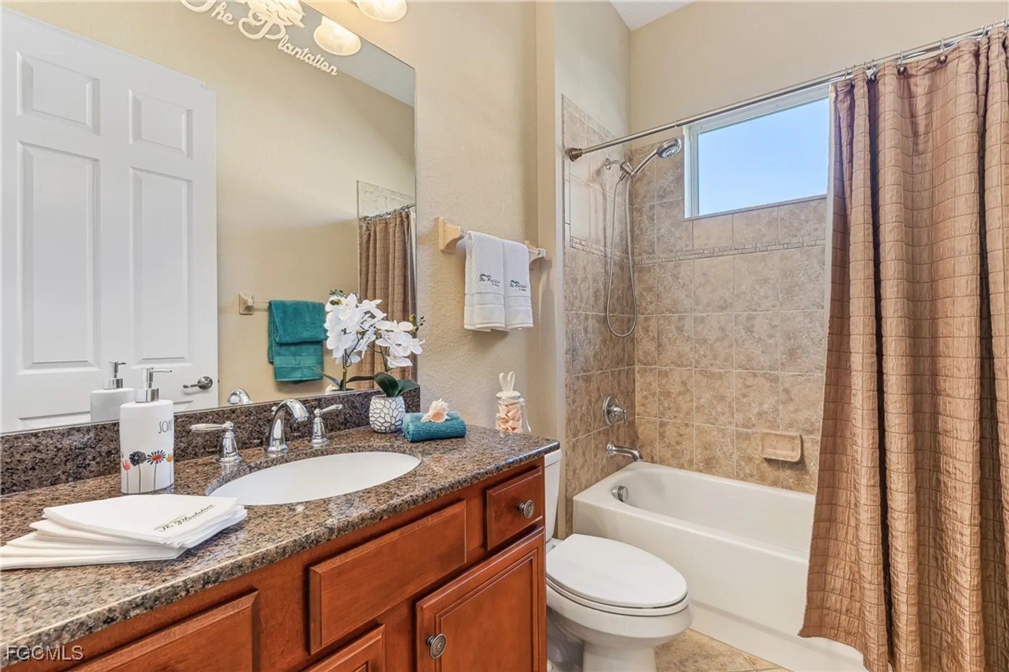 Property Slideshow image 18 of 32 | 13116 simsbury ter, Fort Myers, FL, 33913