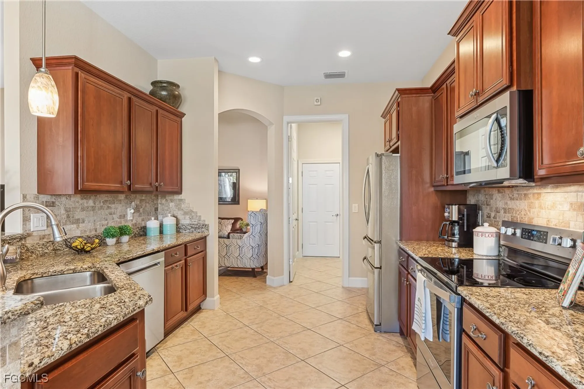 Property Slideshow image 8 of 32 | 13116 simsbury ter, Fort Myers, FL, 33913