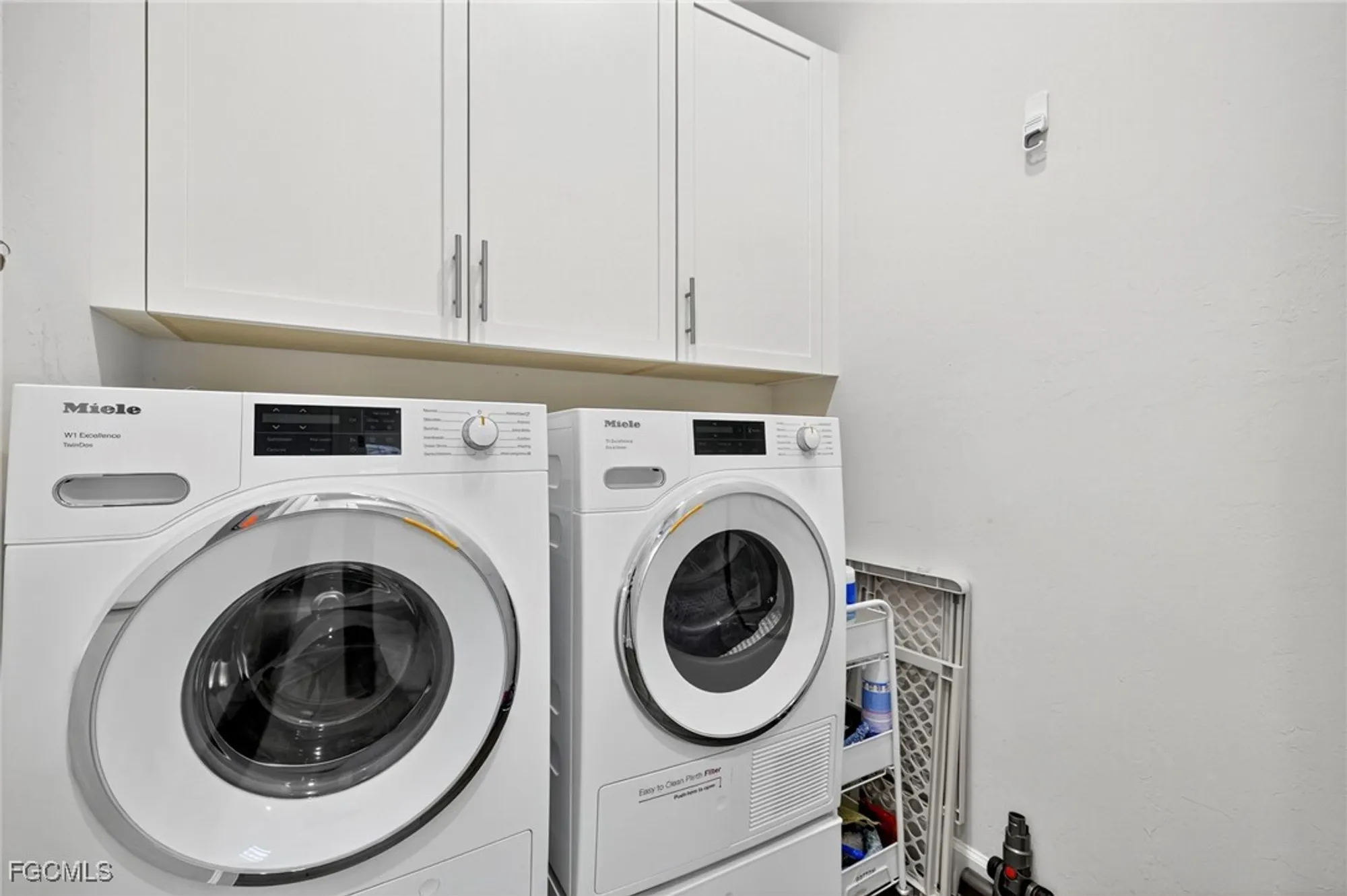 Property Slideshow image 27 of 42 | 6541 dominica dr unit 201, Naples, FL, 34113