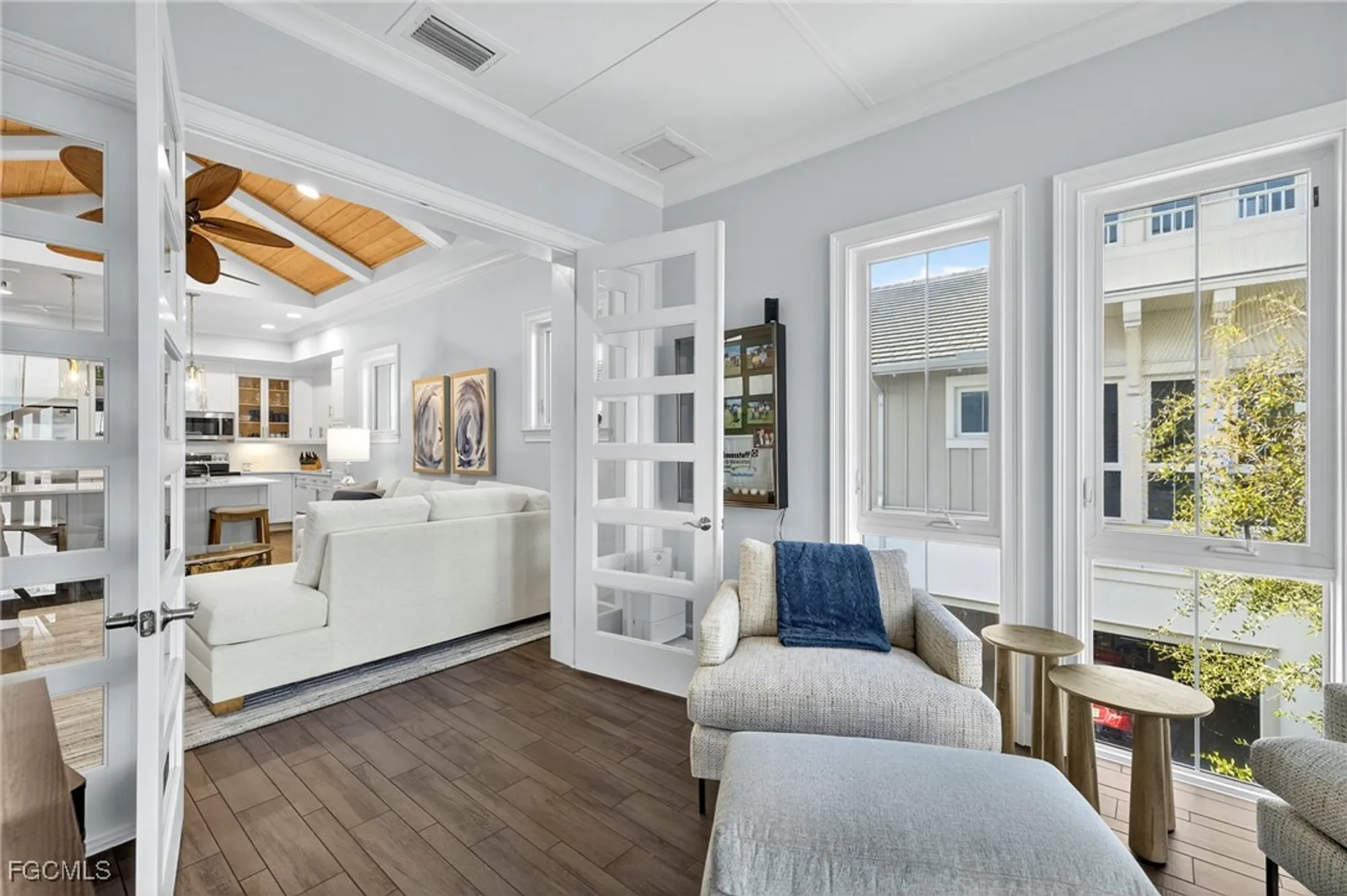 Property Slideshow image 9 of 42 | 6541 dominica dr unit 201, Naples, FL, 34113