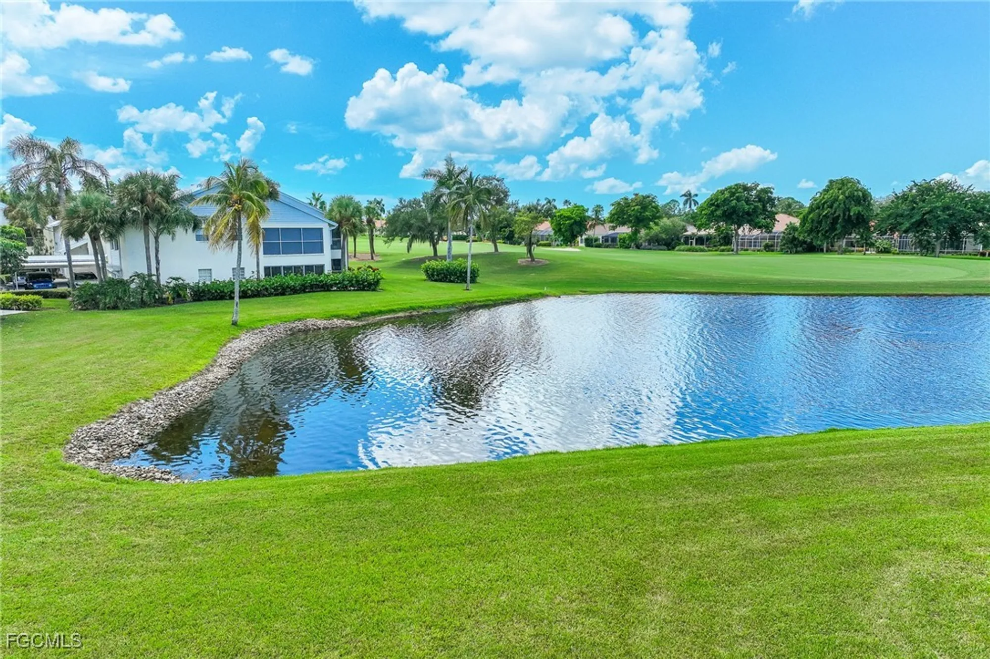 Property Slideshow image 18 of 40 | 14979 rivers edge ct apt 224, Fort Myers, FL, 33908
