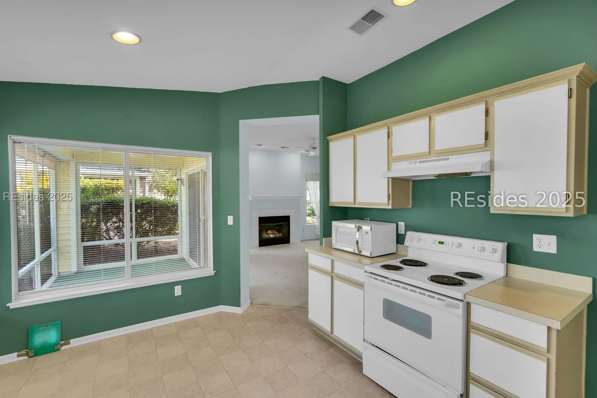 Property Slideshow image 18 of 40 | 2 huquenin ct, Bluffton, SC, 29909
