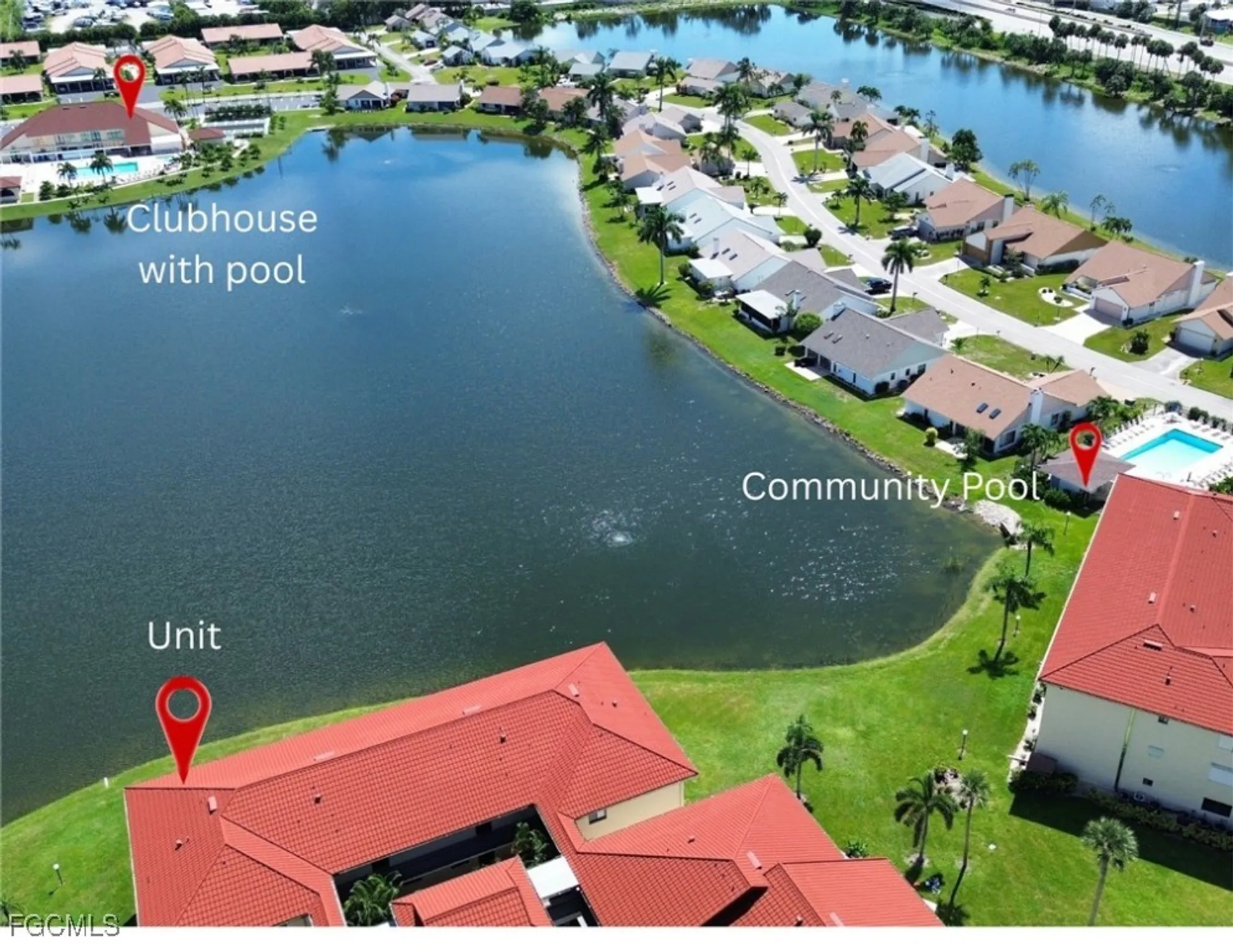 Property Slideshow image 15 of 24 | 11110 caravel cir 204, Fort Myers, FL, 33908