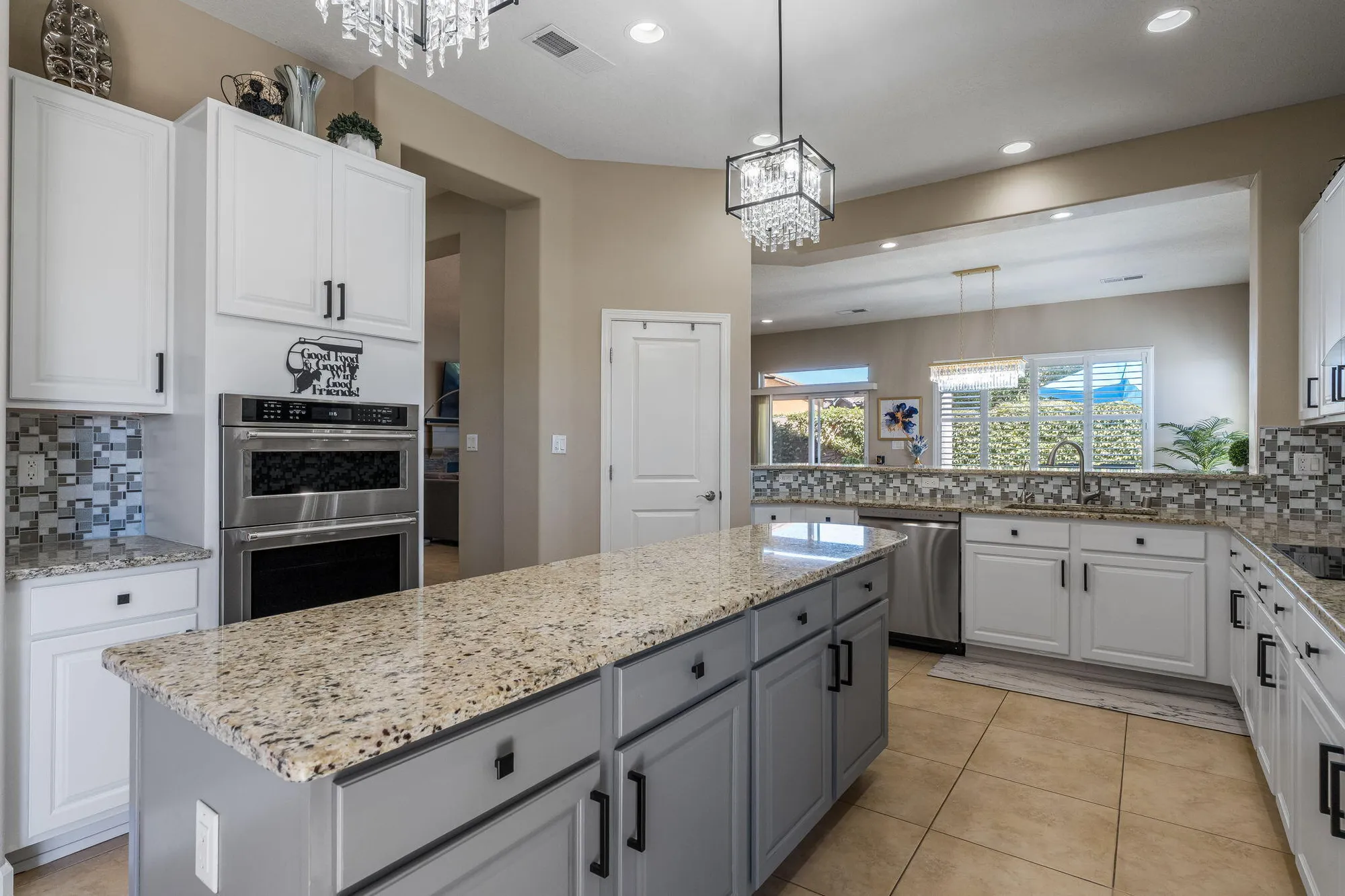 Property Slideshow image 14 of 41 | 4140 red river rd, Los Lunas, NM, 87031