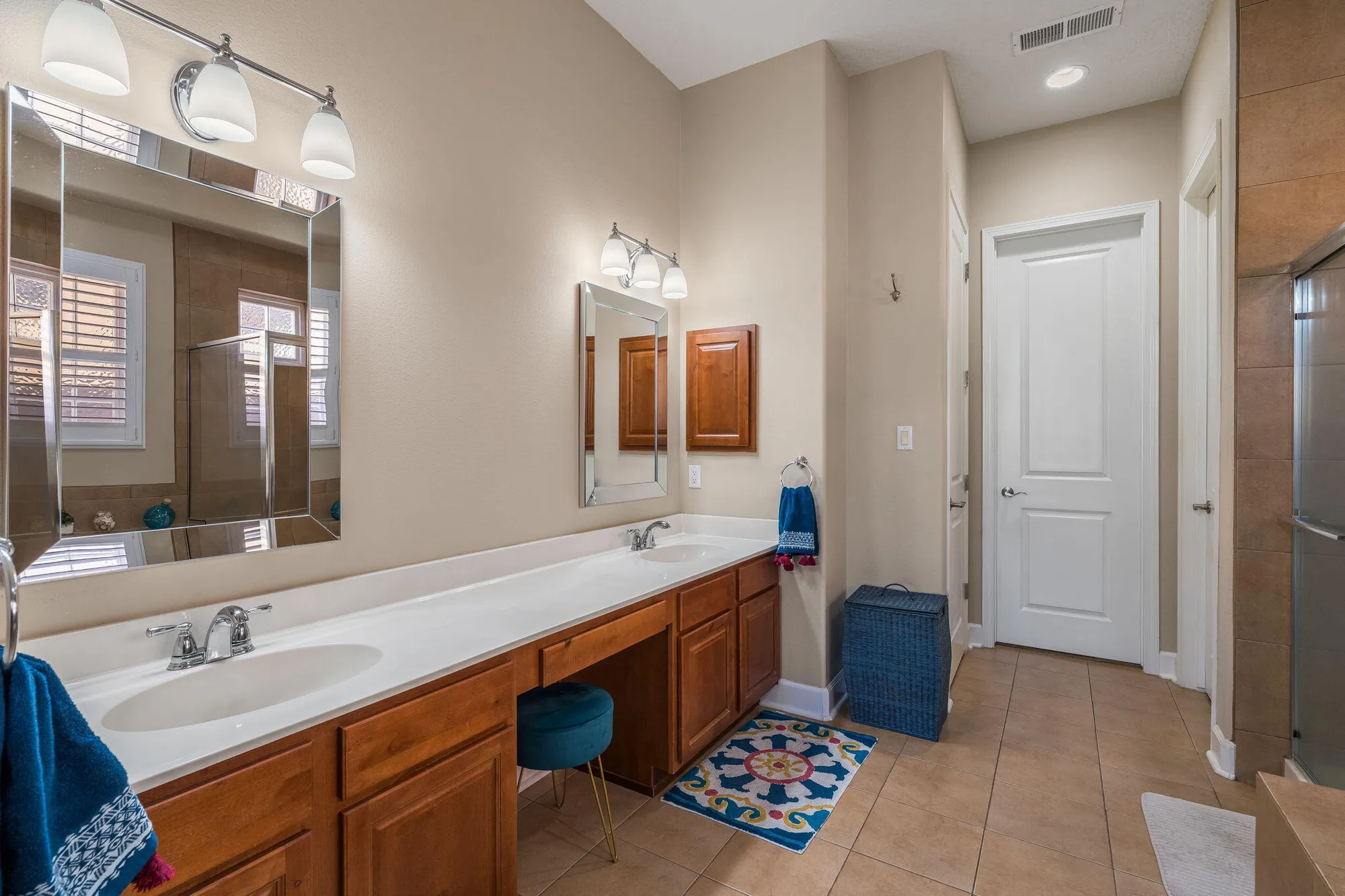 Property Slideshow image 29 of 41 | 4140 red river rd, Los Lunas, NM, 87031