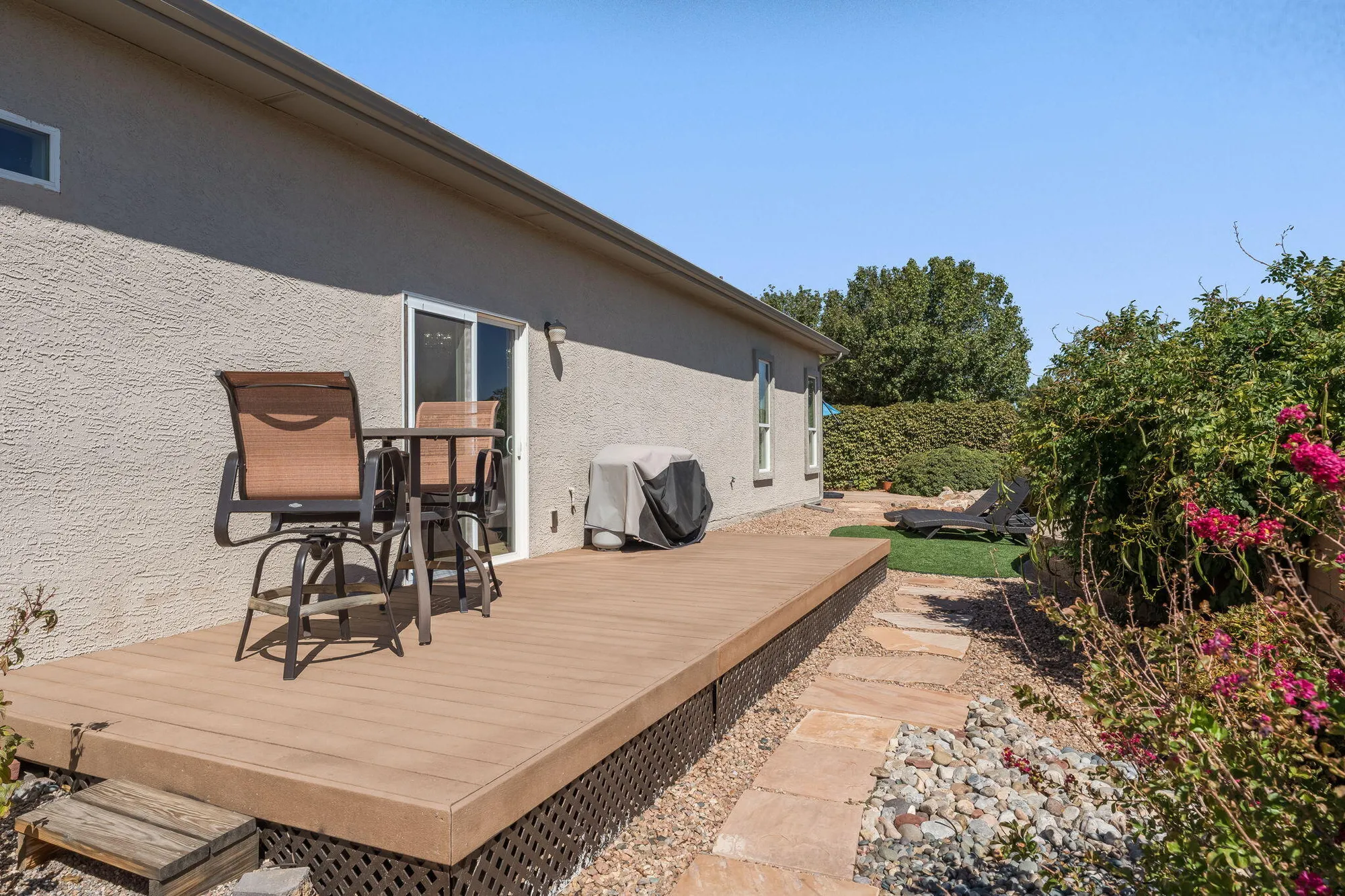 Property Slideshow image 36 of 41 | 4140 red river rd, Los Lunas, NM, 87031