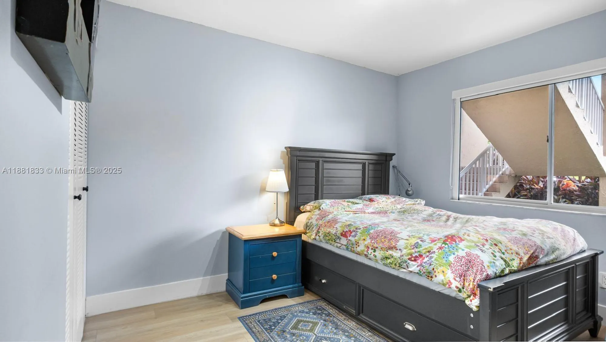 Property Slideshow image 17 of 28 | 7320 n devon dr 101, Tamarac, FL, 33321