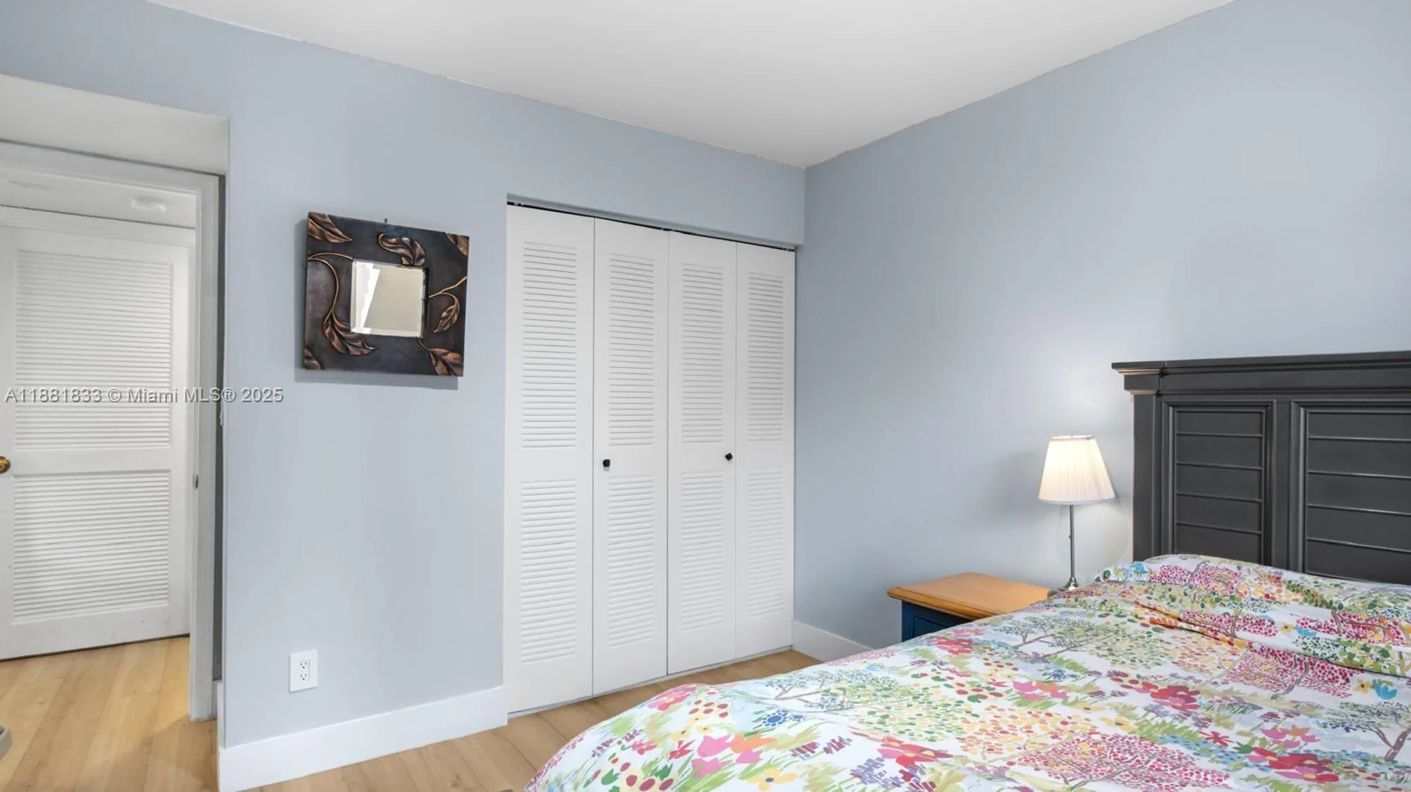 Property Slideshow image 18 of 28 | 7320 n devon dr 101, Tamarac, FL, 33321