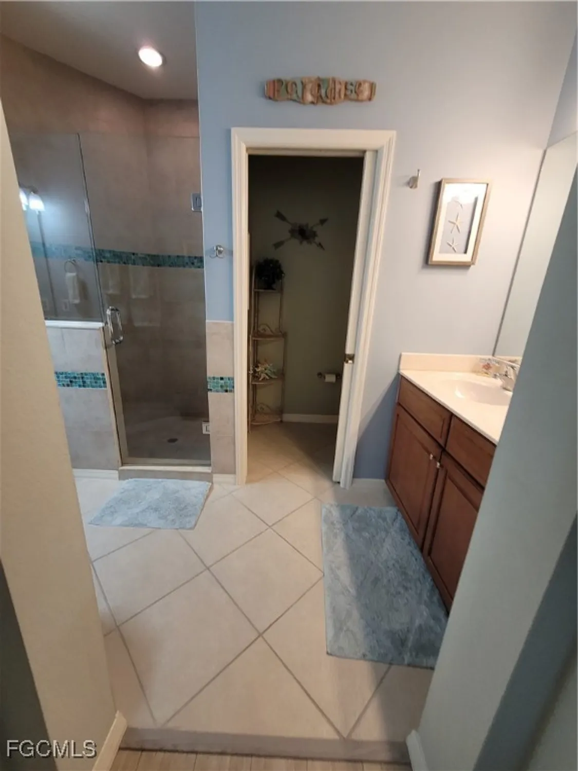 Property Slideshow image 17 of 47 | 10630 camarelle cir, Fort Myers, FL, 33913