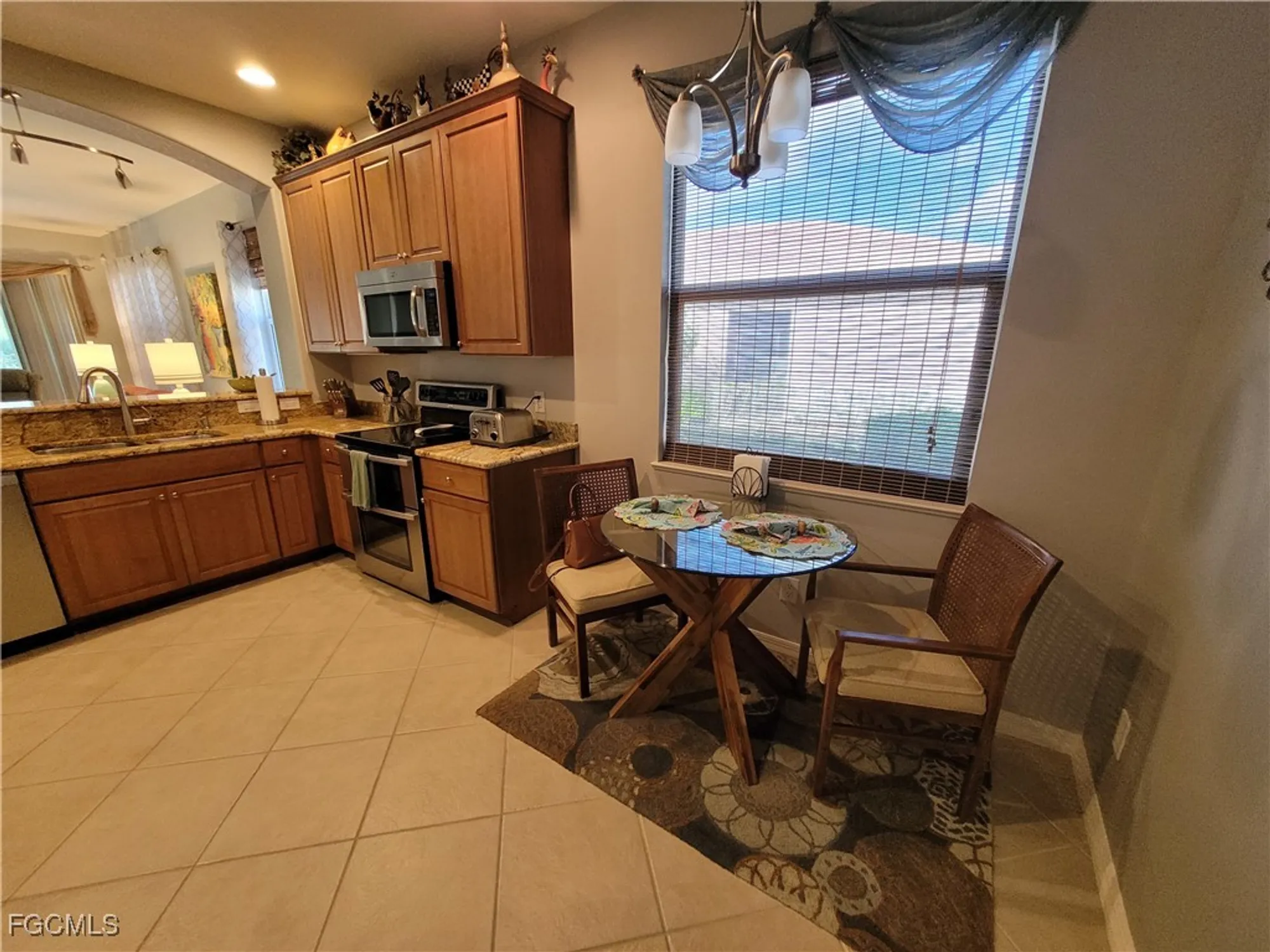 Property Slideshow image 11 of 47 | 10630 camarelle cir, Fort Myers, FL, 33913