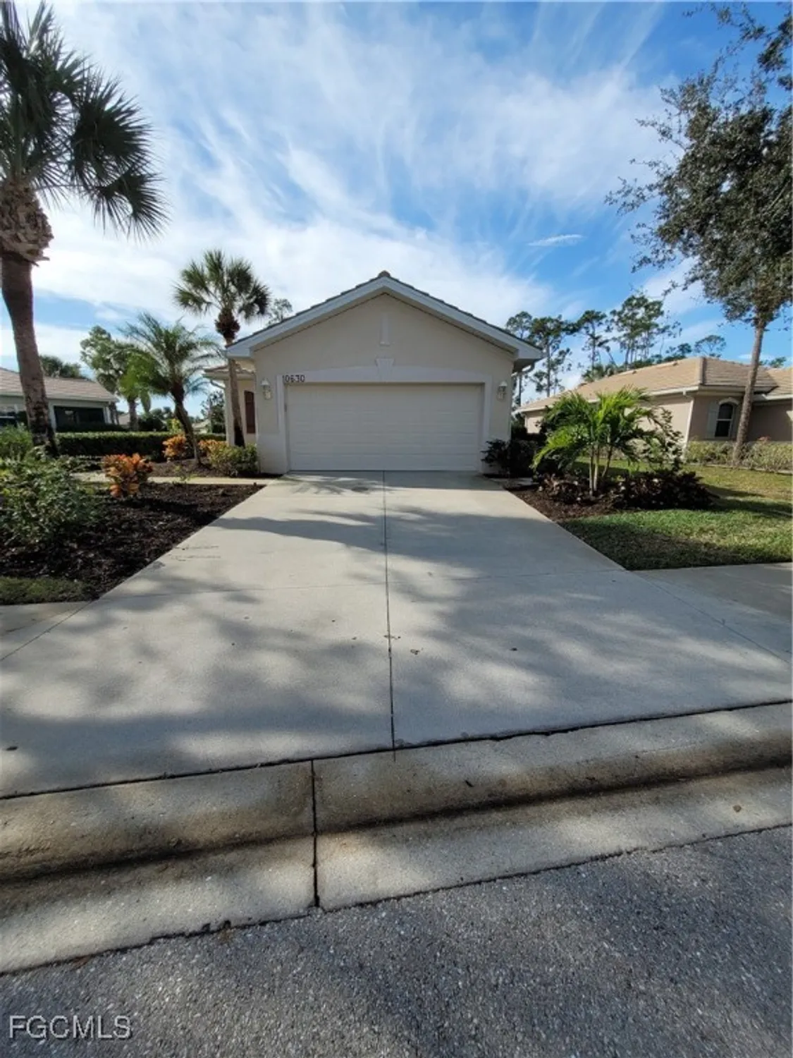 Property Slideshow image 37 of 47 | 10630 camarelle cir, Fort Myers, FL, 33913