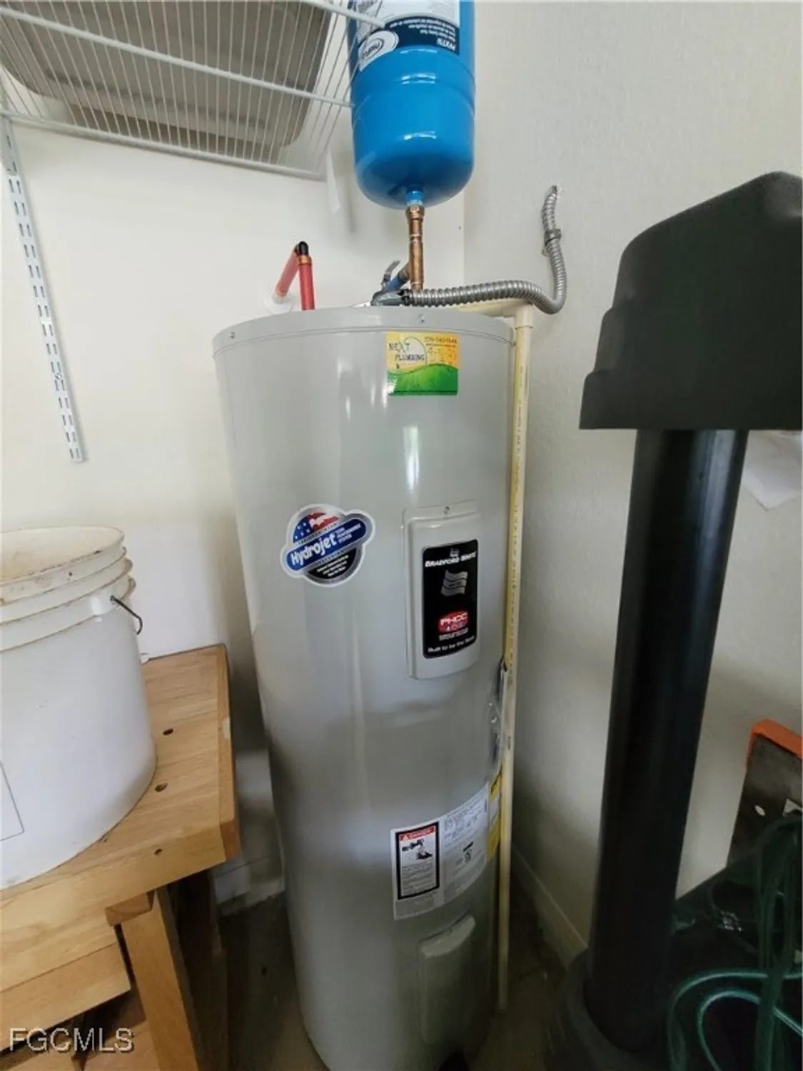 Property Slideshow image 33 of 47 | 10630 camarelle cir, Fort Myers, FL, 33913