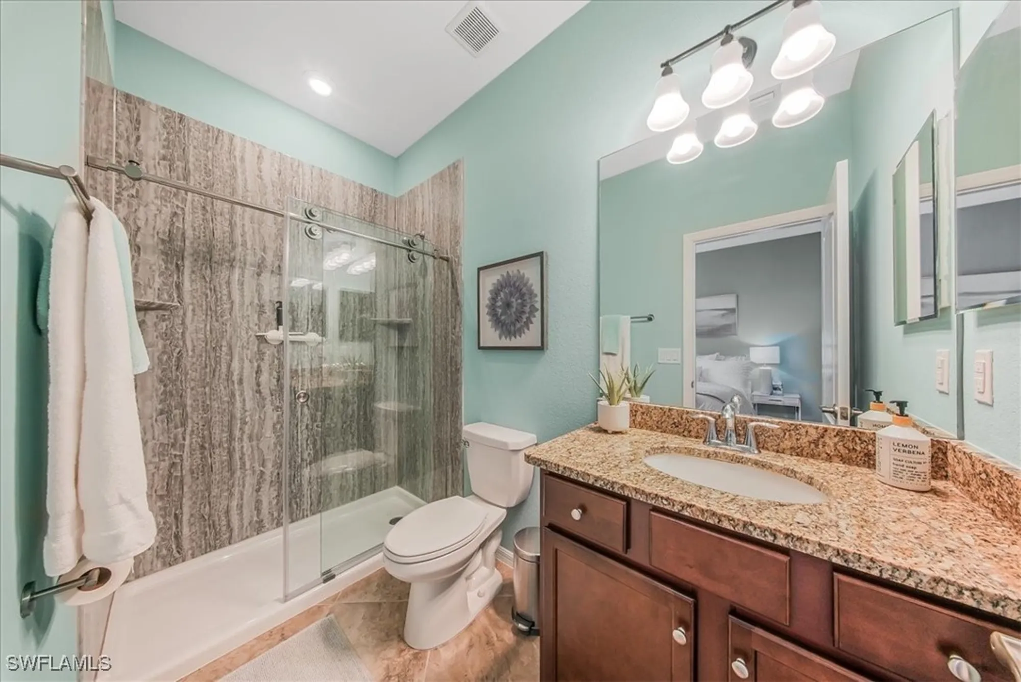 Property Slideshow image 24 of 50 | 19862 bittersweet ln, Estero, FL, 33928