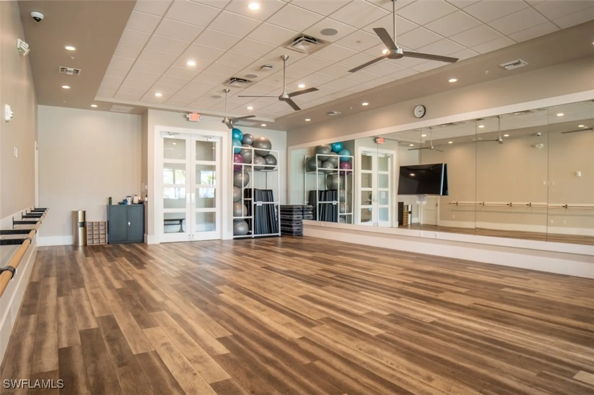 Property Slideshow image 44 of 50 | 19862 bittersweet ln, Estero, FL, 33928