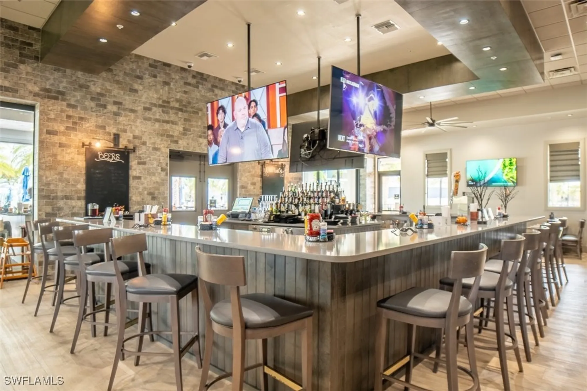 Property Slideshow image 41 of 50 | 19862 bittersweet ln, Estero, FL, 33928