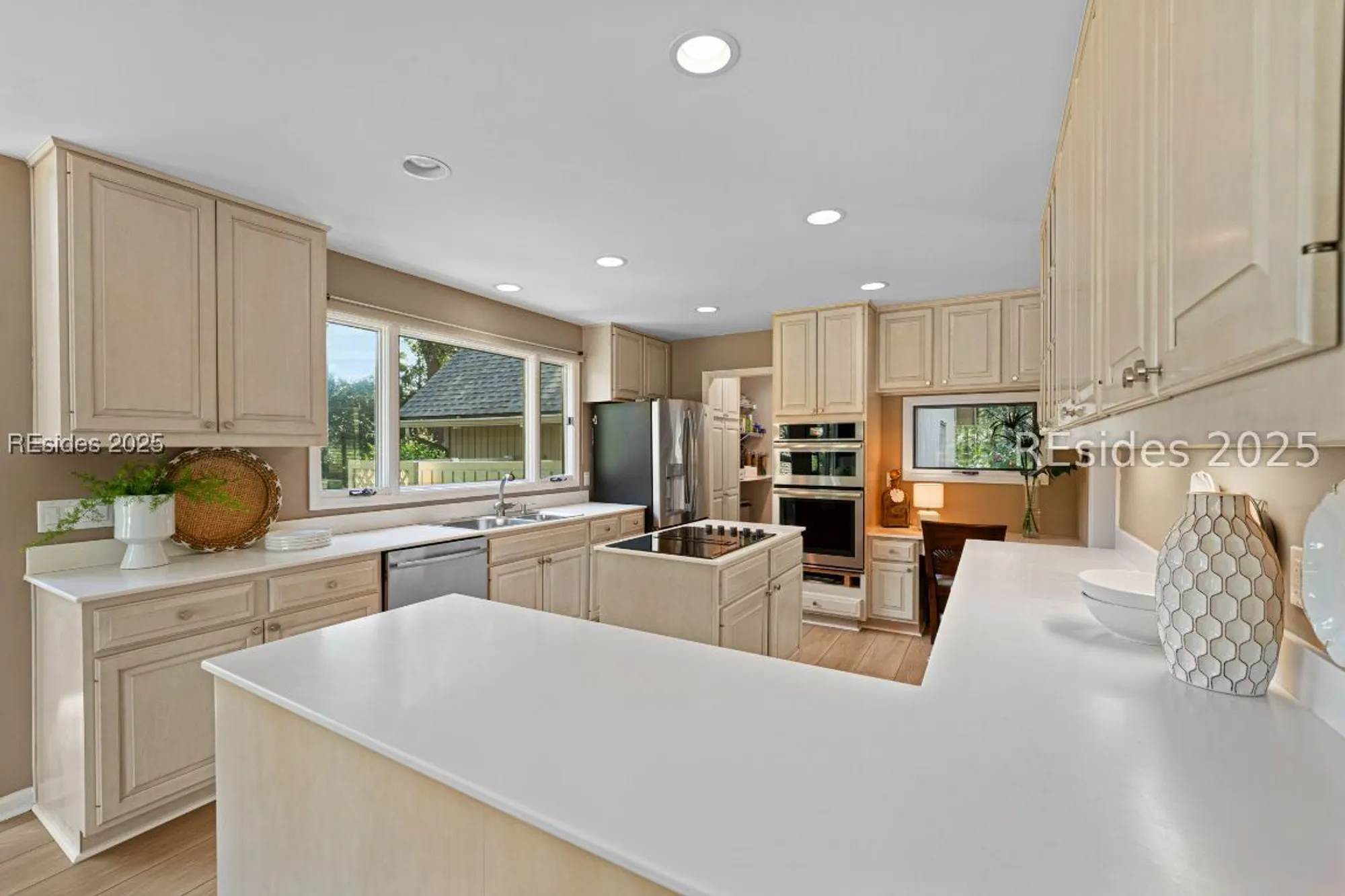 Property Slideshow image 19 of 96 | 23 oyster reef dr, Hilton Head Island, SC, 29926