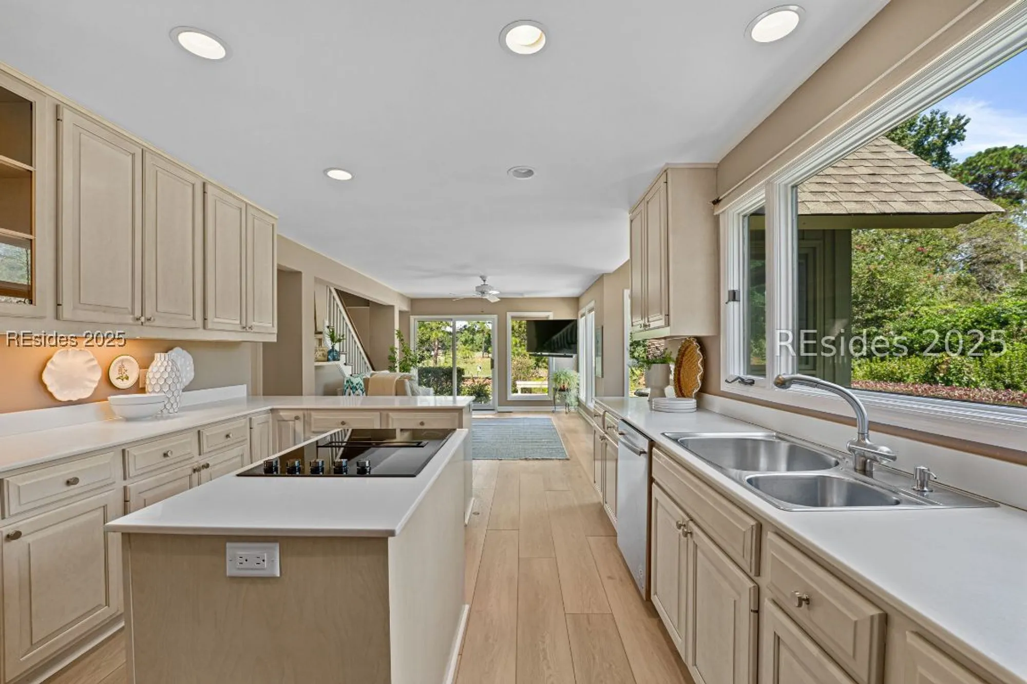 Property Slideshow image 22 of 96 | 23 oyster reef dr, Hilton Head Island, SC, 29926