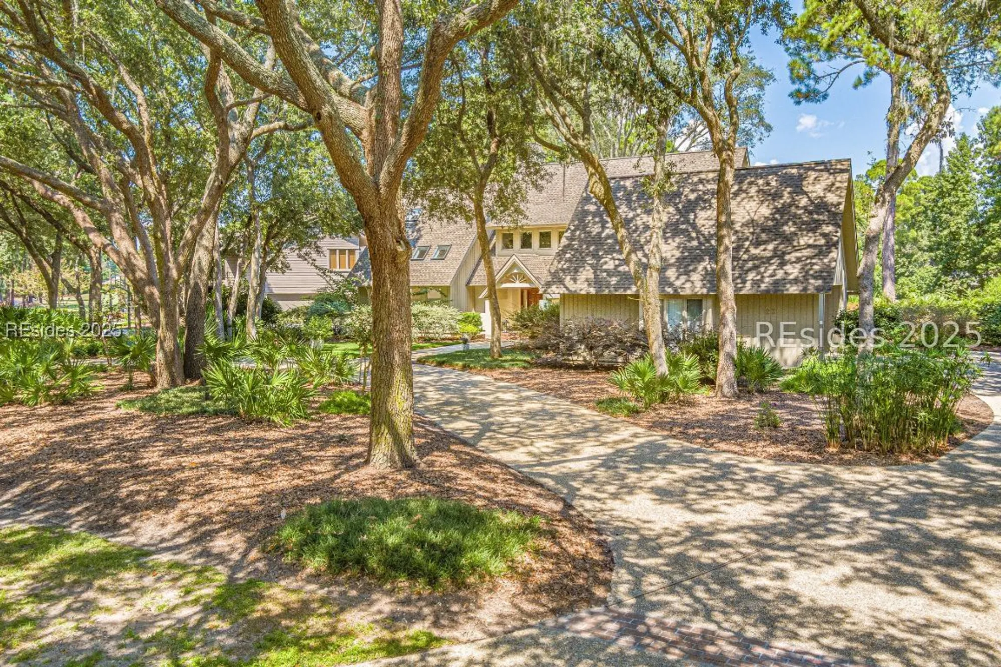 Property Slideshow image 76 of 96 | 23 oyster reef dr, Hilton Head Island, SC, 29926
