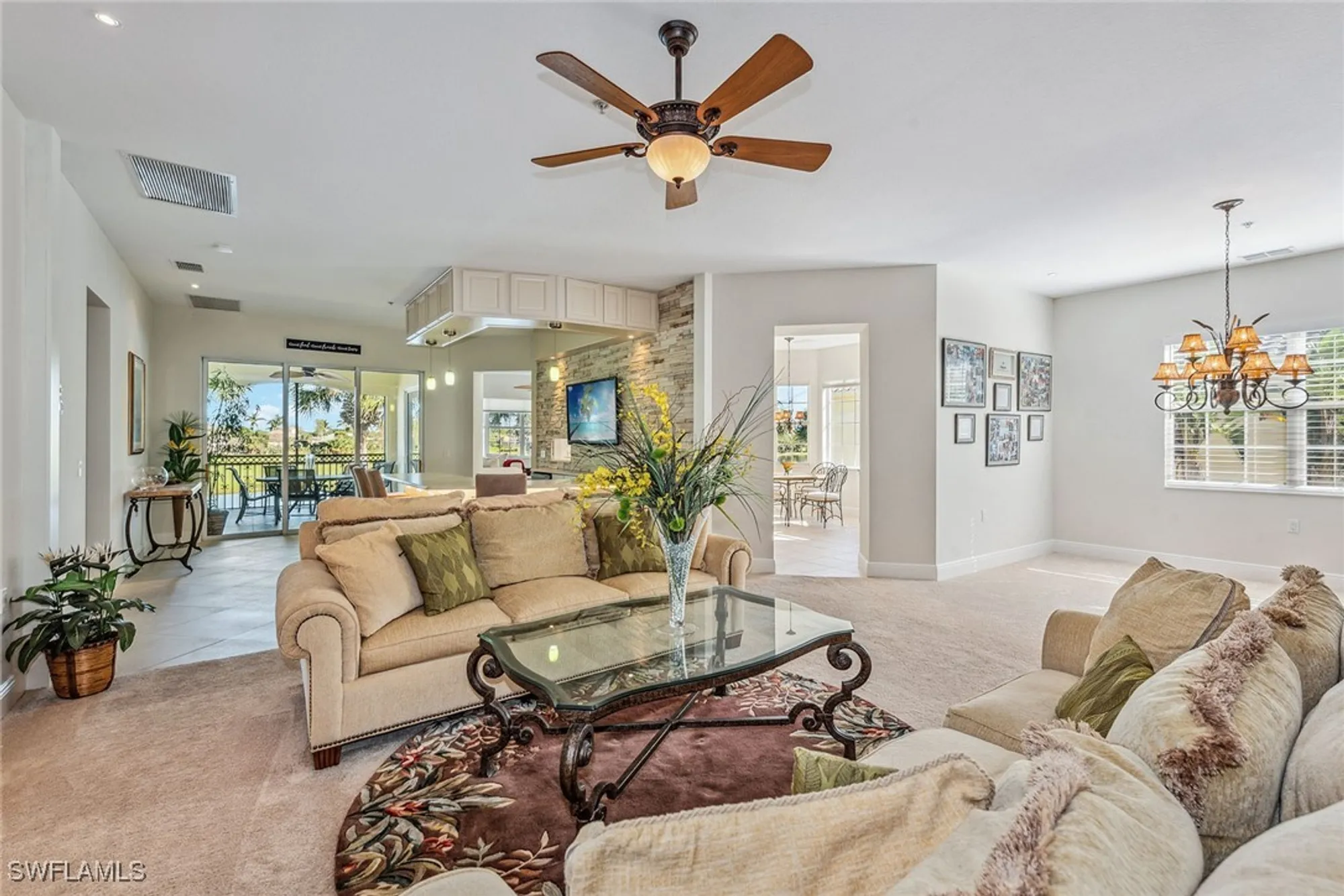 Property Slideshow image 11 of 48 | 3725 montreux ln 204, Naples, FL, 34114