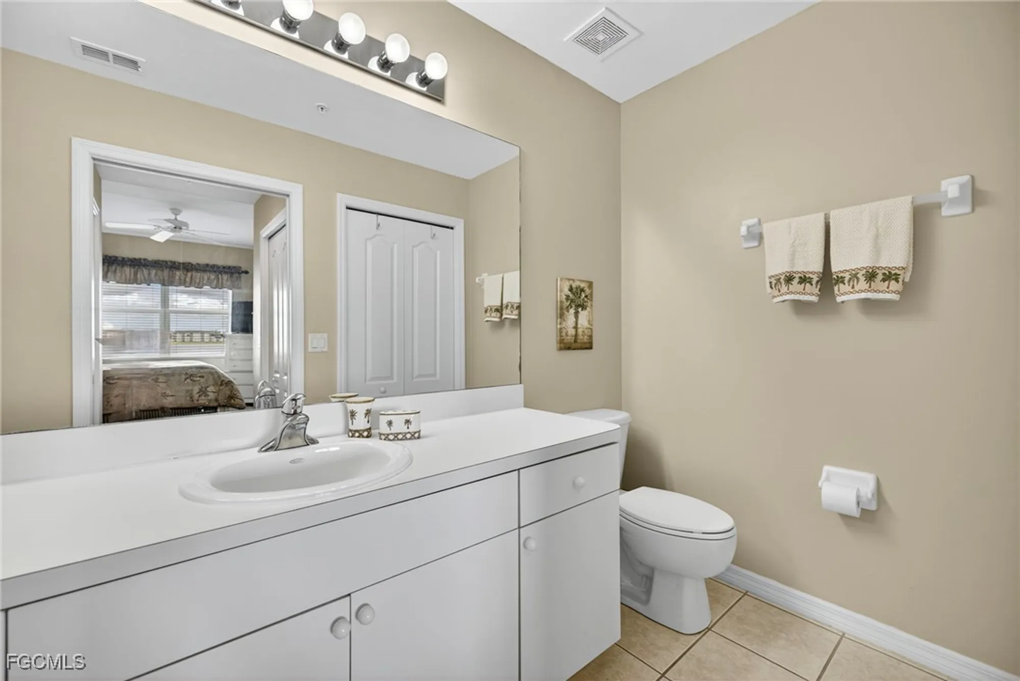 Property Slideshow image 13 of 26 | 10391 butterfly palm dr 1014, Fort Myers, FL, 33966