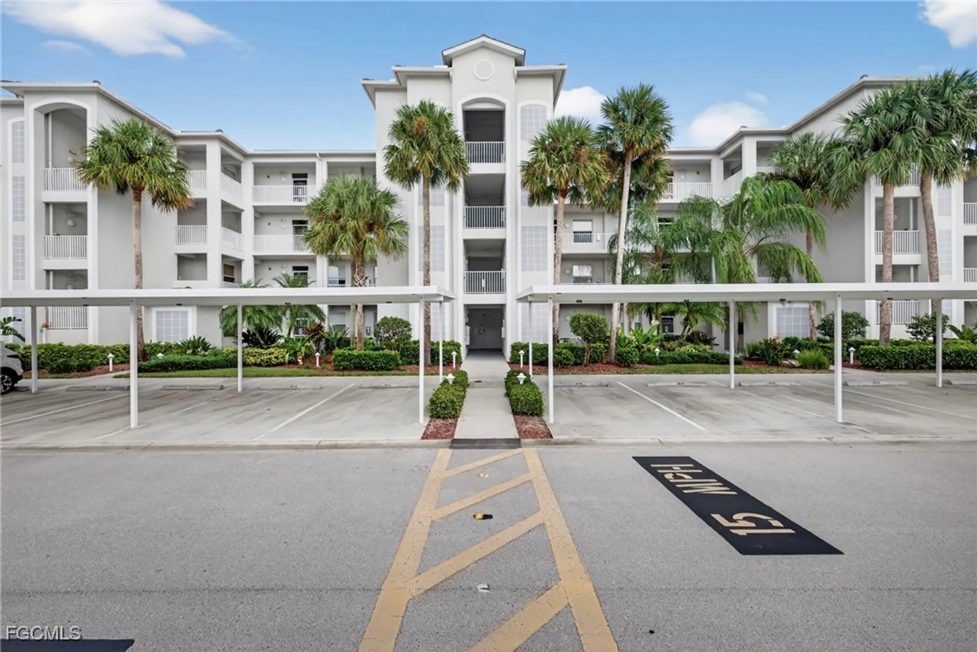 Property Slideshow image 20 of 26 | 10391 butterfly palm dr 1014, Fort Myers, FL, 33966