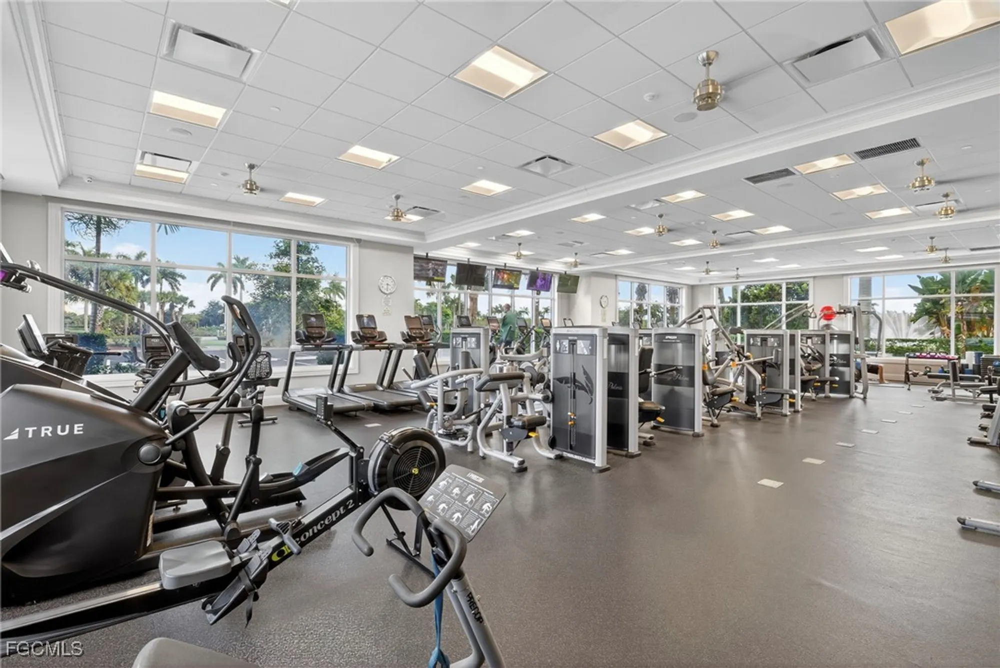 Property Slideshow image 23 of 26 | 10391 butterfly palm dr 1014, Fort Myers, FL, 33966