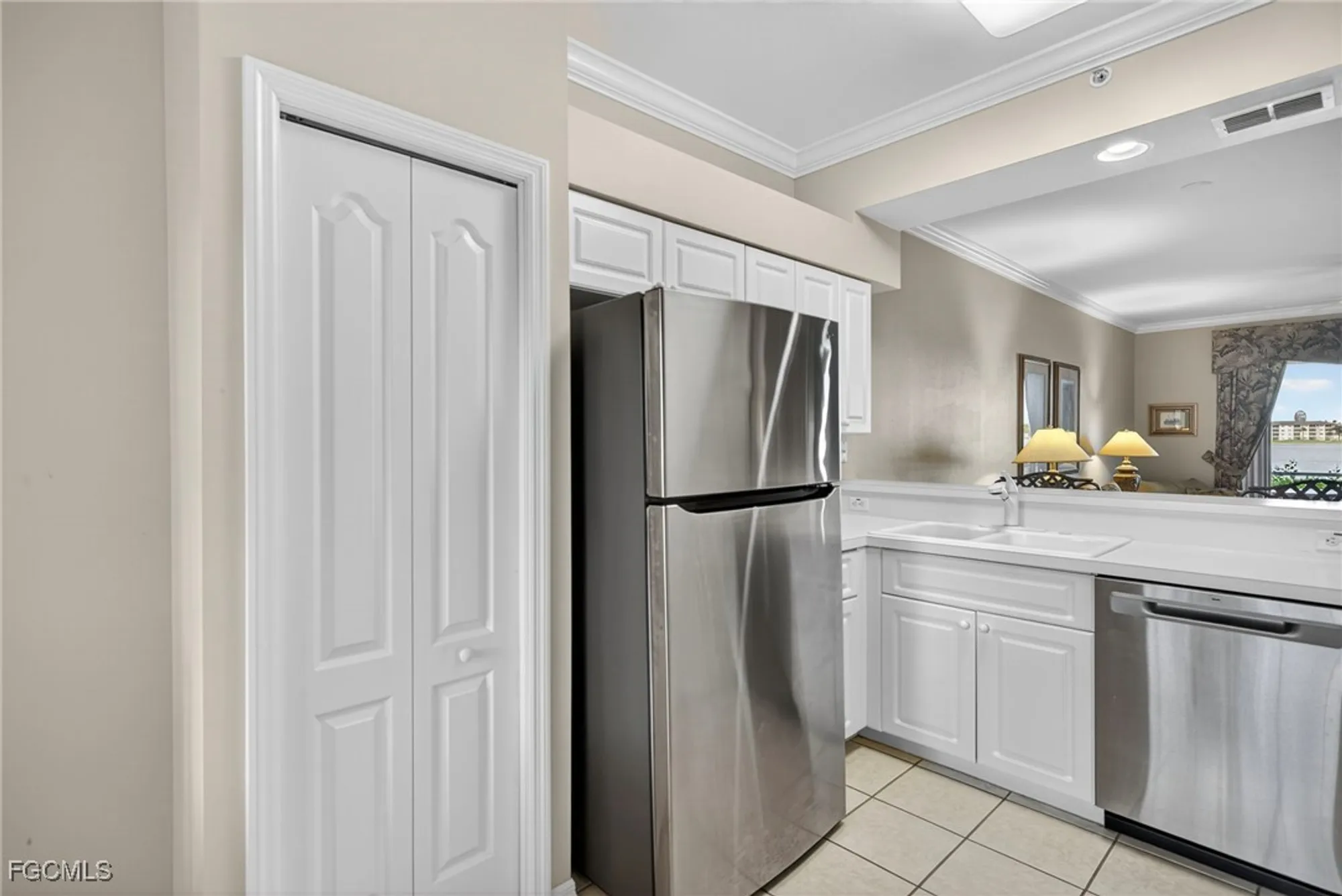 Property Slideshow image 7 of 26 | 10391 butterfly palm dr 1014, Fort Myers, FL, 33966