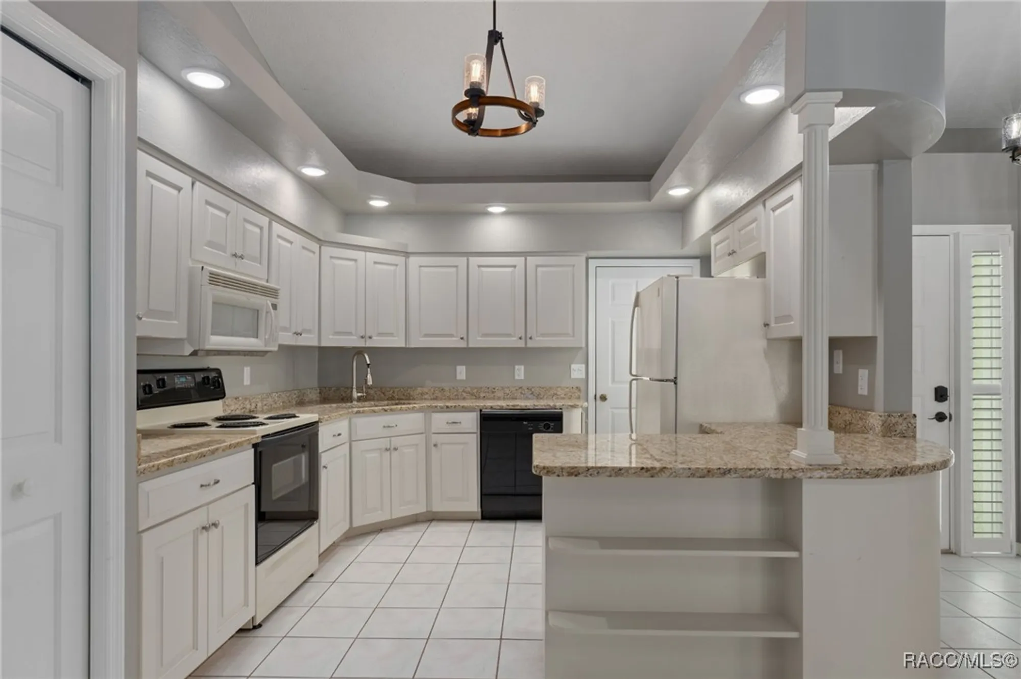 Property Slideshow image 15 of 45 | 820 lanark dr, Inverness, FL, 34453