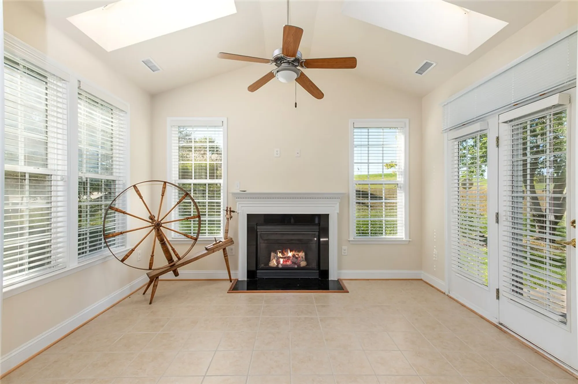 Property Slideshow image 17 of 50 | 6901 chancery ln, Williamsburg, VA, 23188