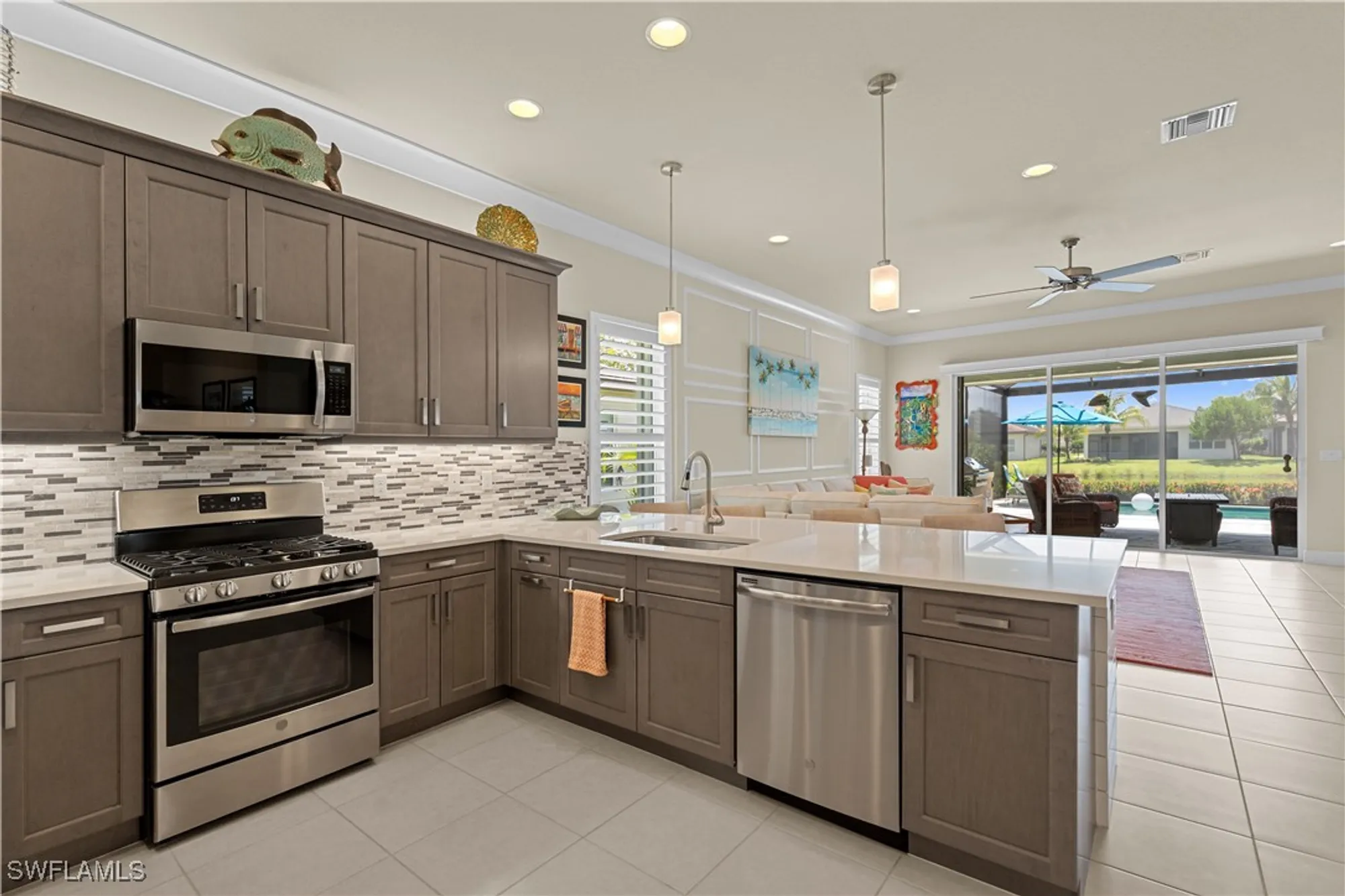 Property Slideshow image 10 of 39 | 16019 marche pl, Bonita Springs, FL, 34135