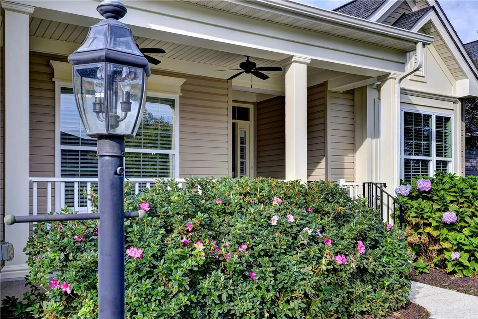 Property Slideshow image 4 of 48 | 4229 wedgewood dr, Williamsburg, VA, 23188