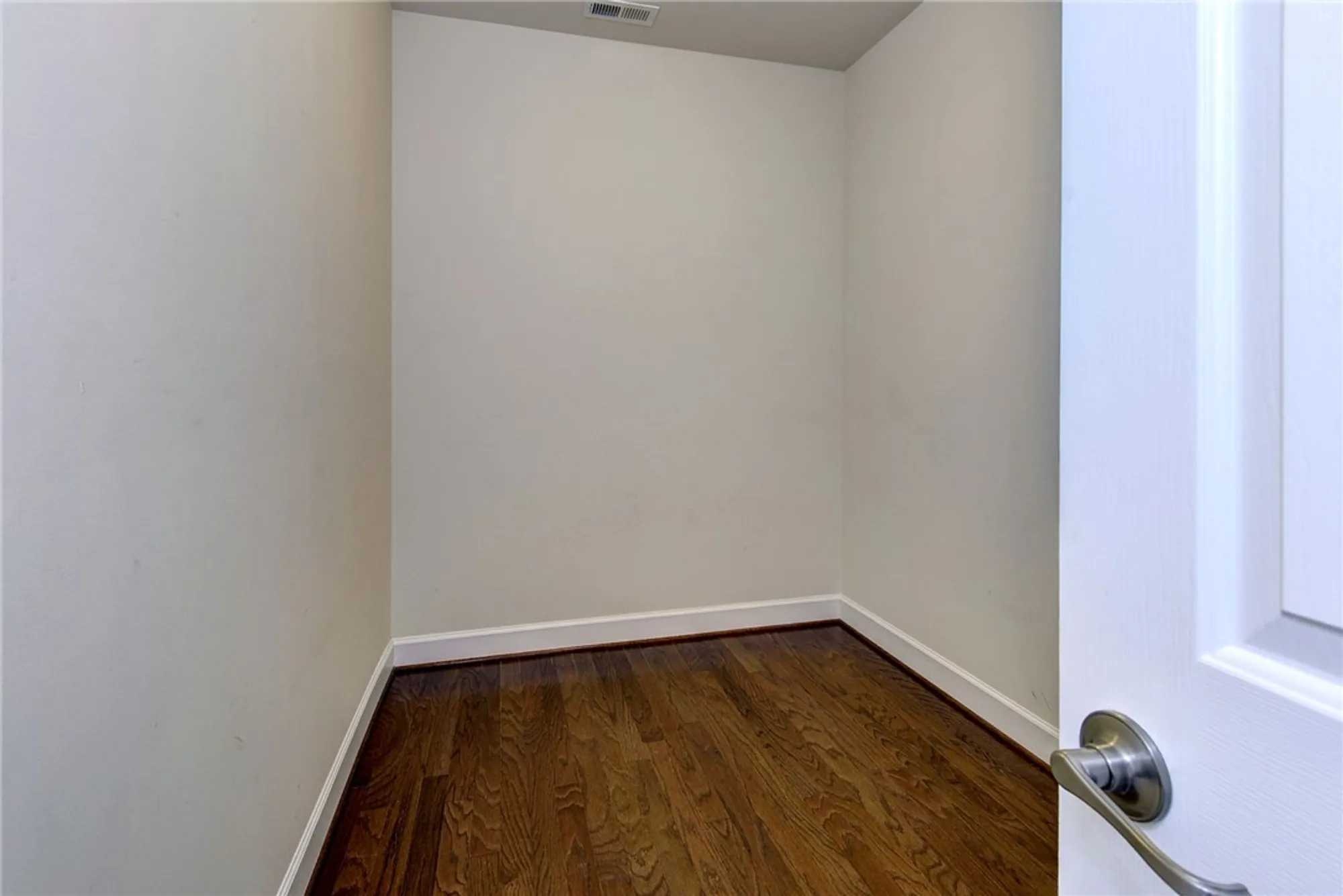 Property Slideshow image 9 of 48 | 4229 wedgewood dr, Williamsburg, VA, 23188