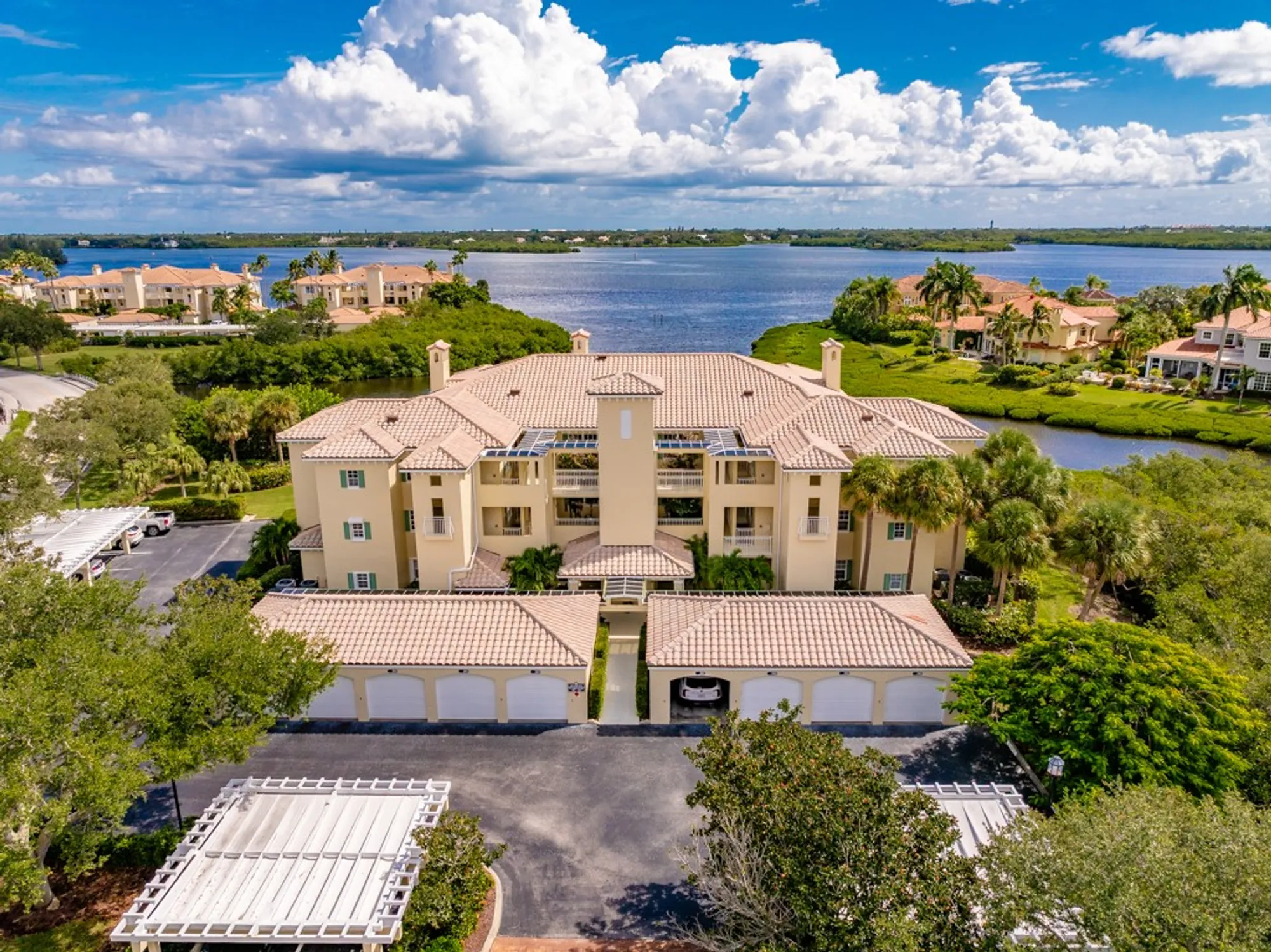 Property Slideshow image 5 of 36 | 5250 e harbor village dr 201, Vero Beach, FL, 32967
