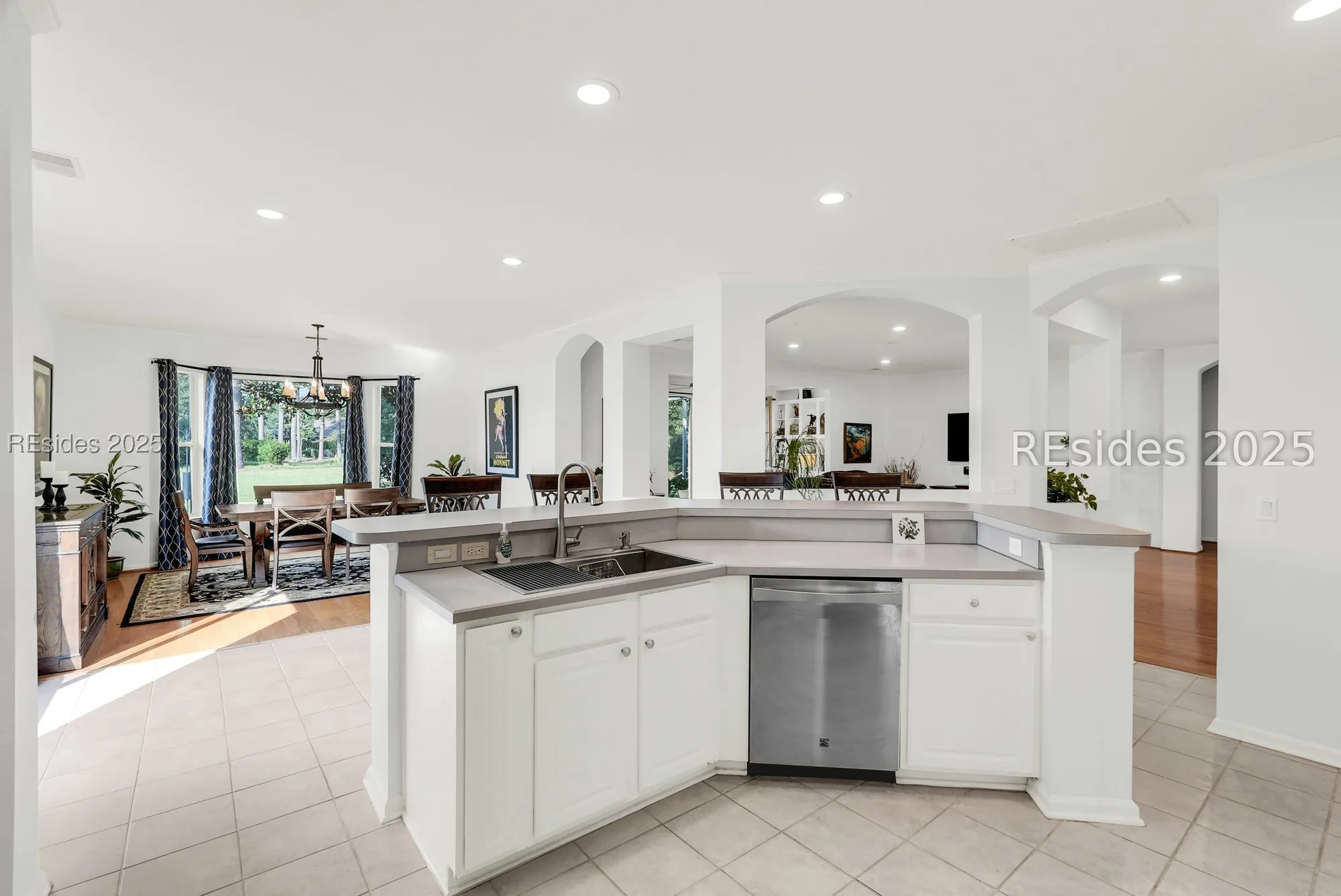 Property Slideshow image 19 of 53 | 44 hampton cir, Bluffton, SC, 29909