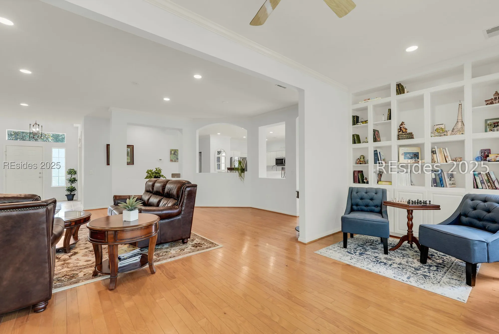 Property Slideshow image 10 of 53 | 44 hampton cir, Bluffton, SC, 29909