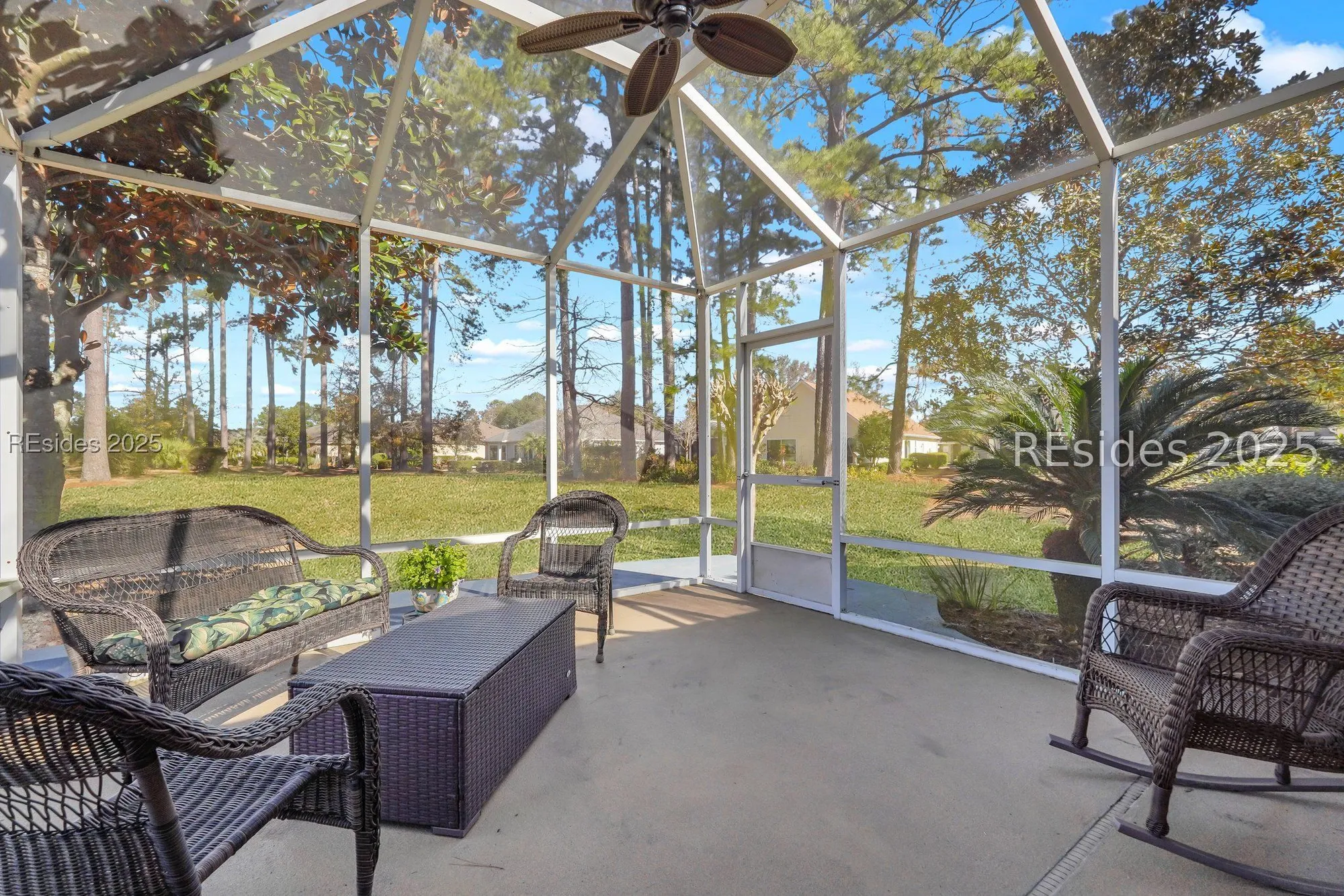 Property Slideshow image 37 of 53 | 44 hampton cir, Bluffton, SC, 29909