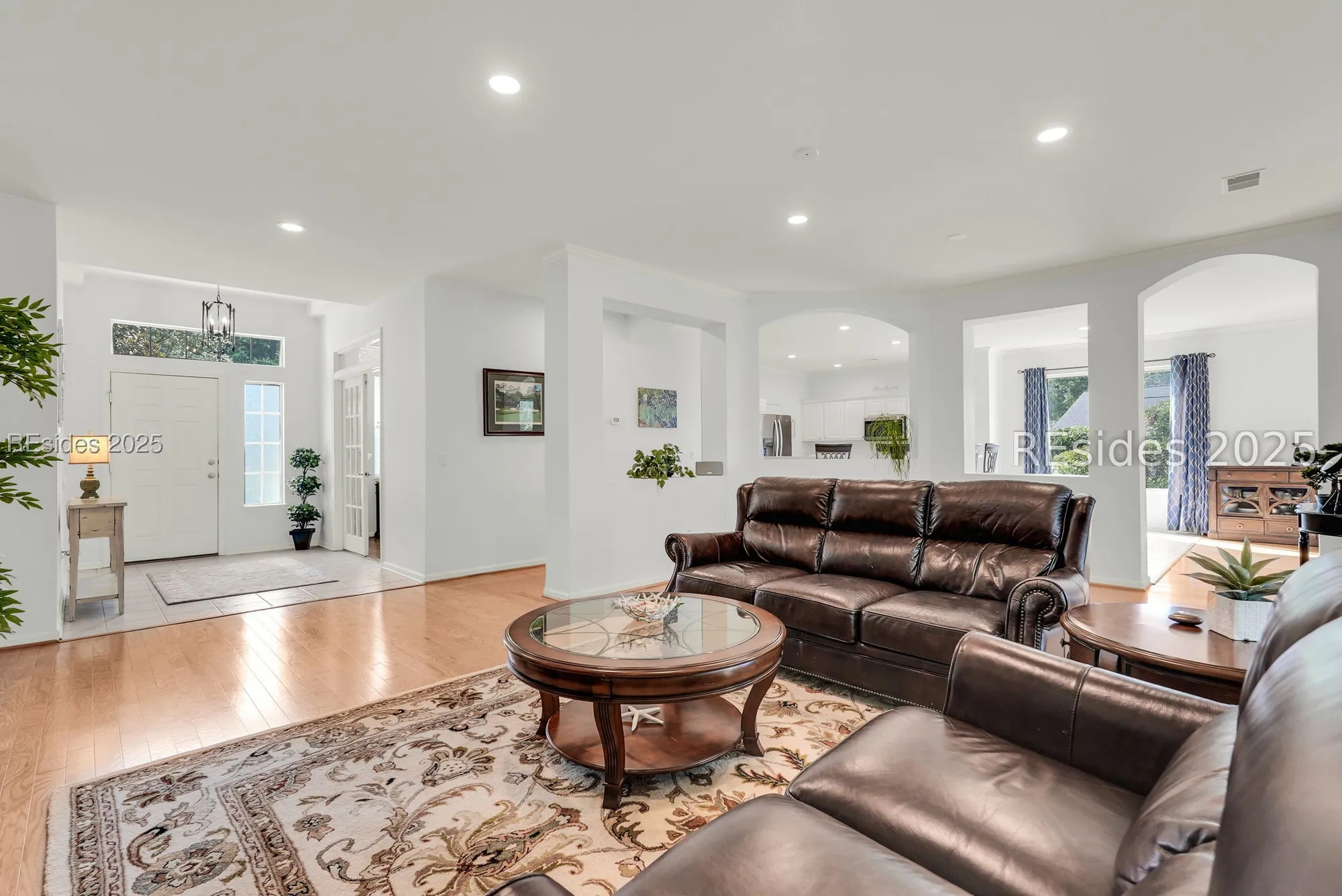 Property Slideshow image 6 of 53 | 44 hampton cir, Bluffton, SC, 29909