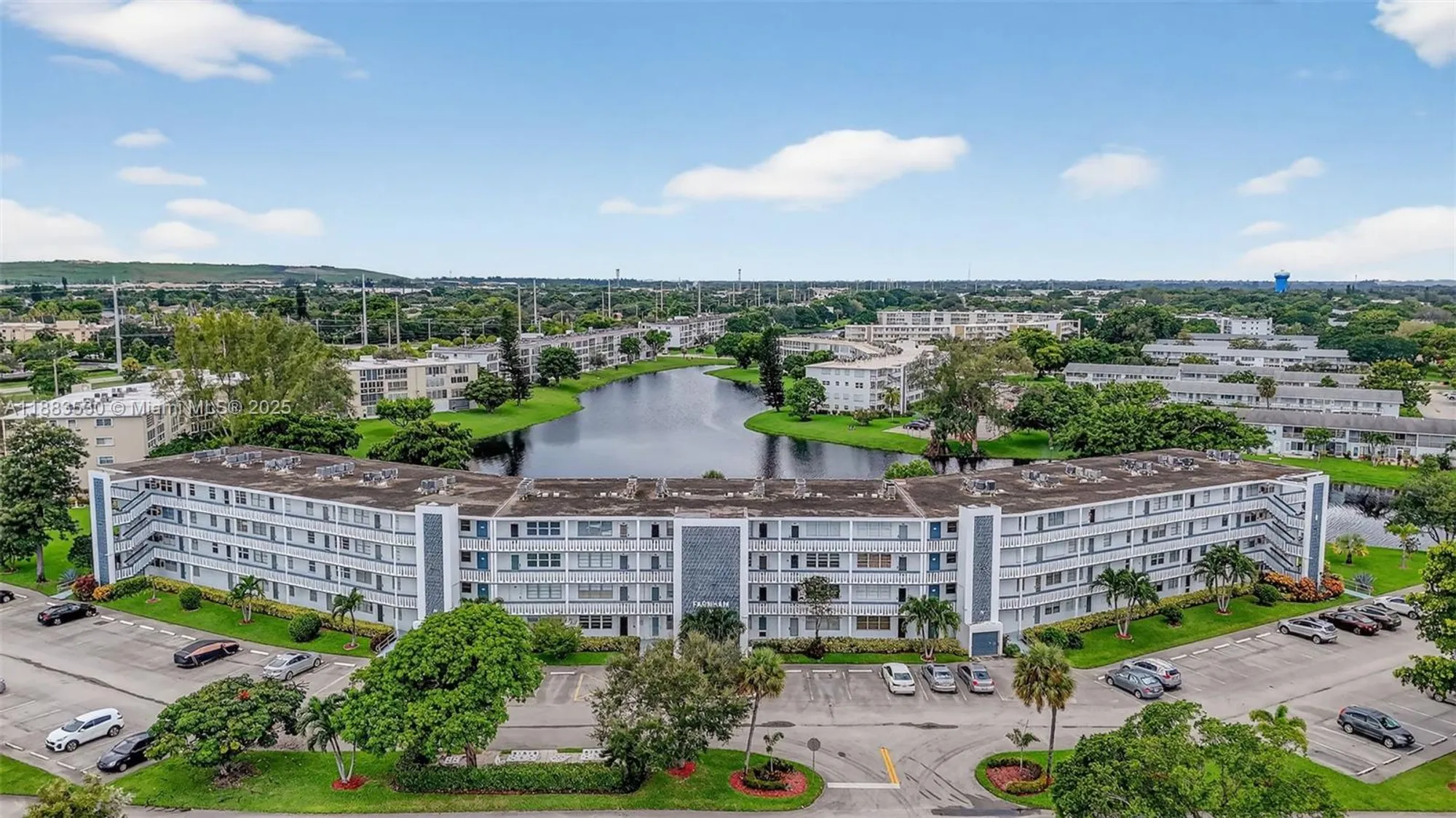 Property Slideshow image 25 of 58 | 2009 farnham n # 2009, Deerfield Beach, FL, 33442