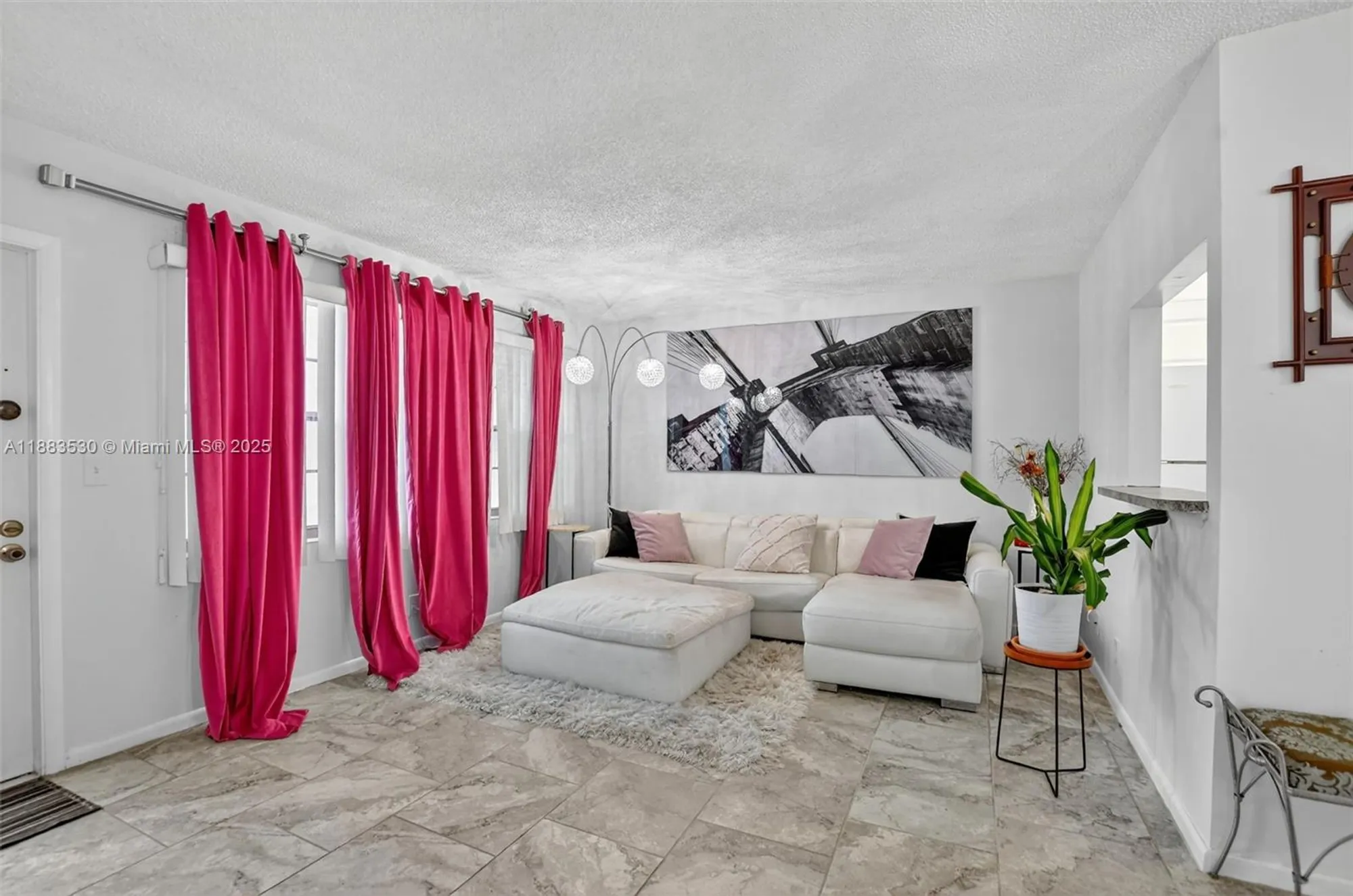 Property Slideshow image 8 of 58 | 2009 farnham n # 2009, Deerfield Beach, FL, 33442