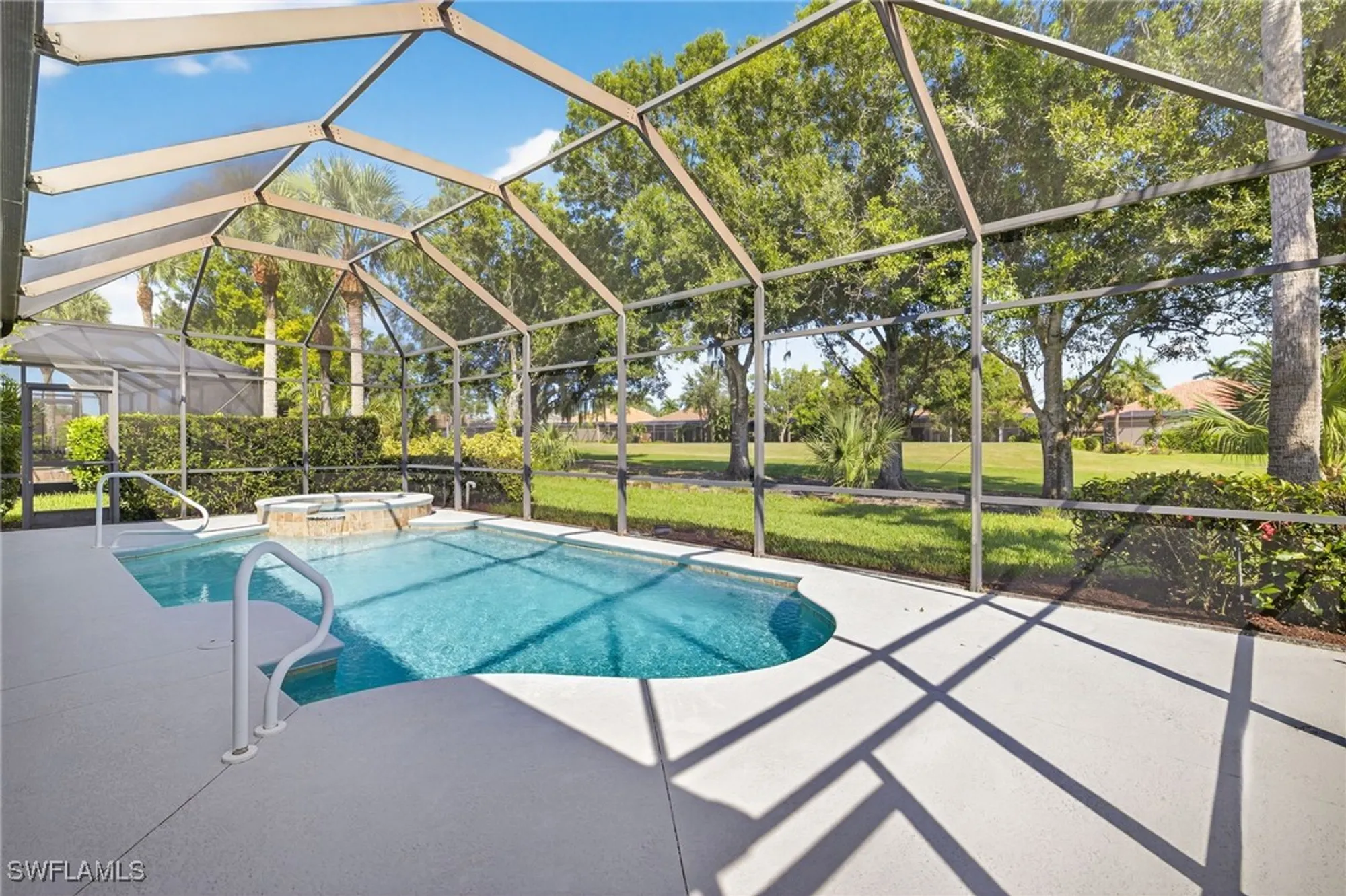 Property Slideshow image 30 of 31 | 8812 mustang island cir, Naples, FL, 34113