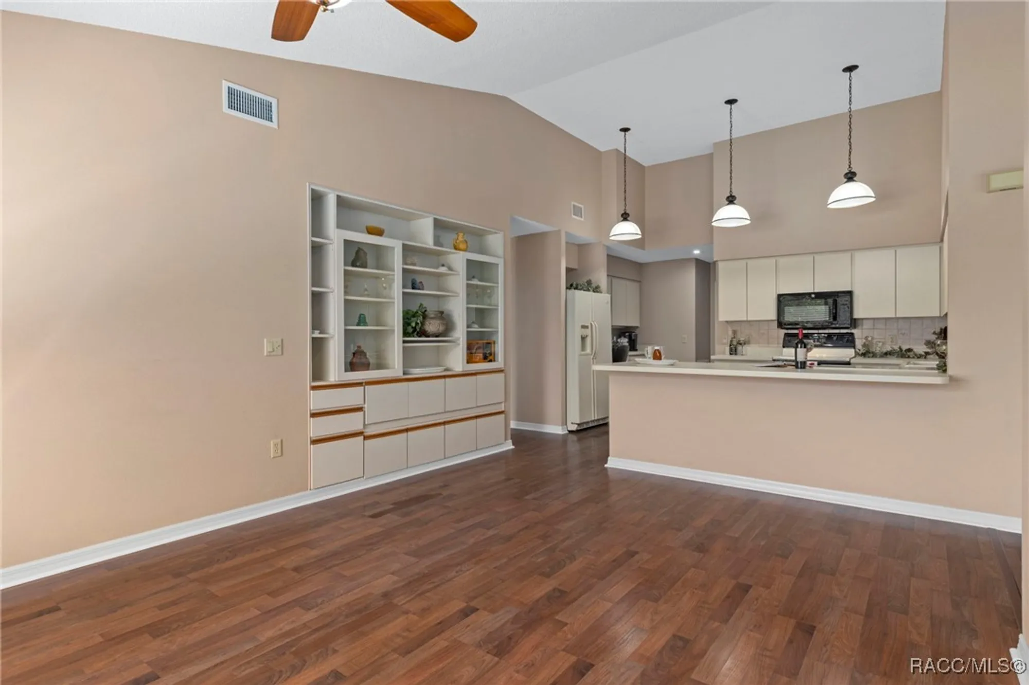Property Slideshow image 13 of 66 | 5961 w douneray loop, Crystal River, FL, 34429