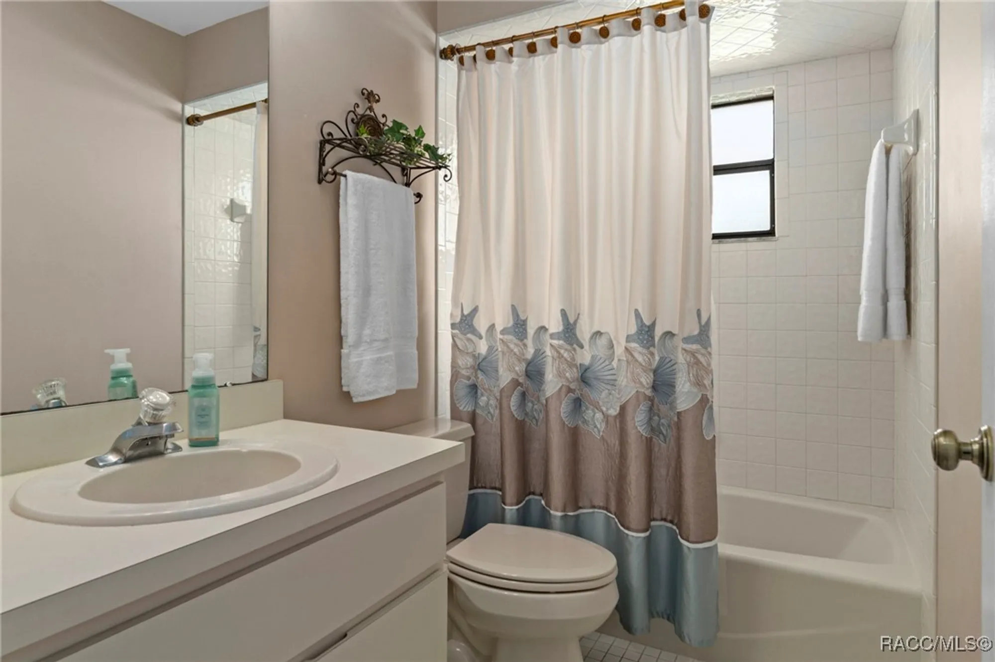 Property Slideshow image 34 of 66 | 5961 w douneray loop, Crystal River, FL, 34429