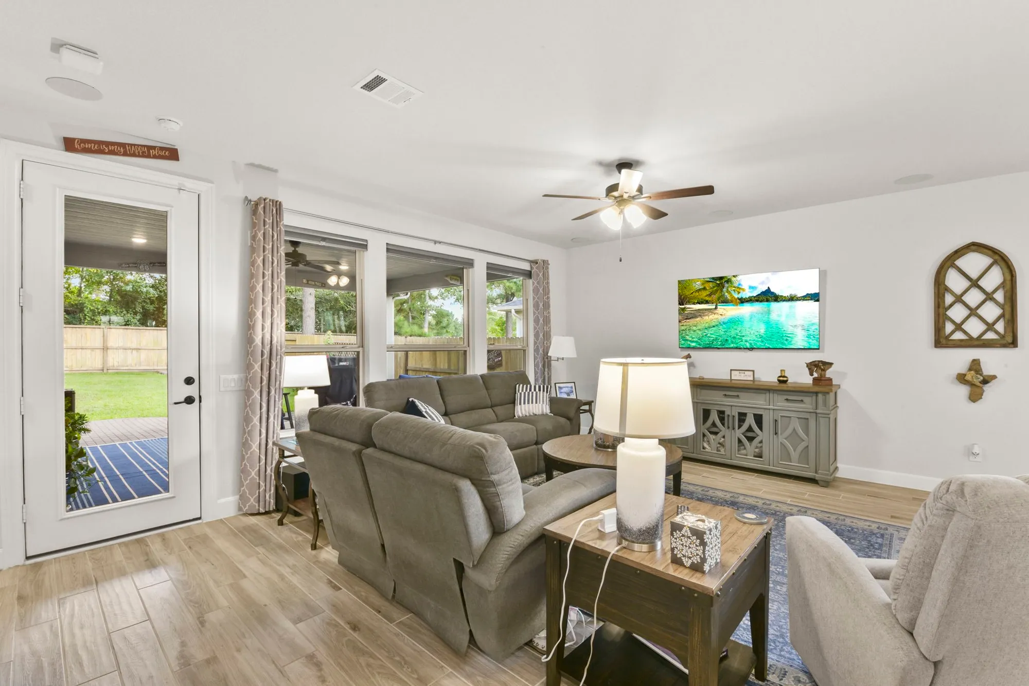 Property Slideshow image 14 of 43 | 110 pepper grass pl, Montgomery, TX, 77316