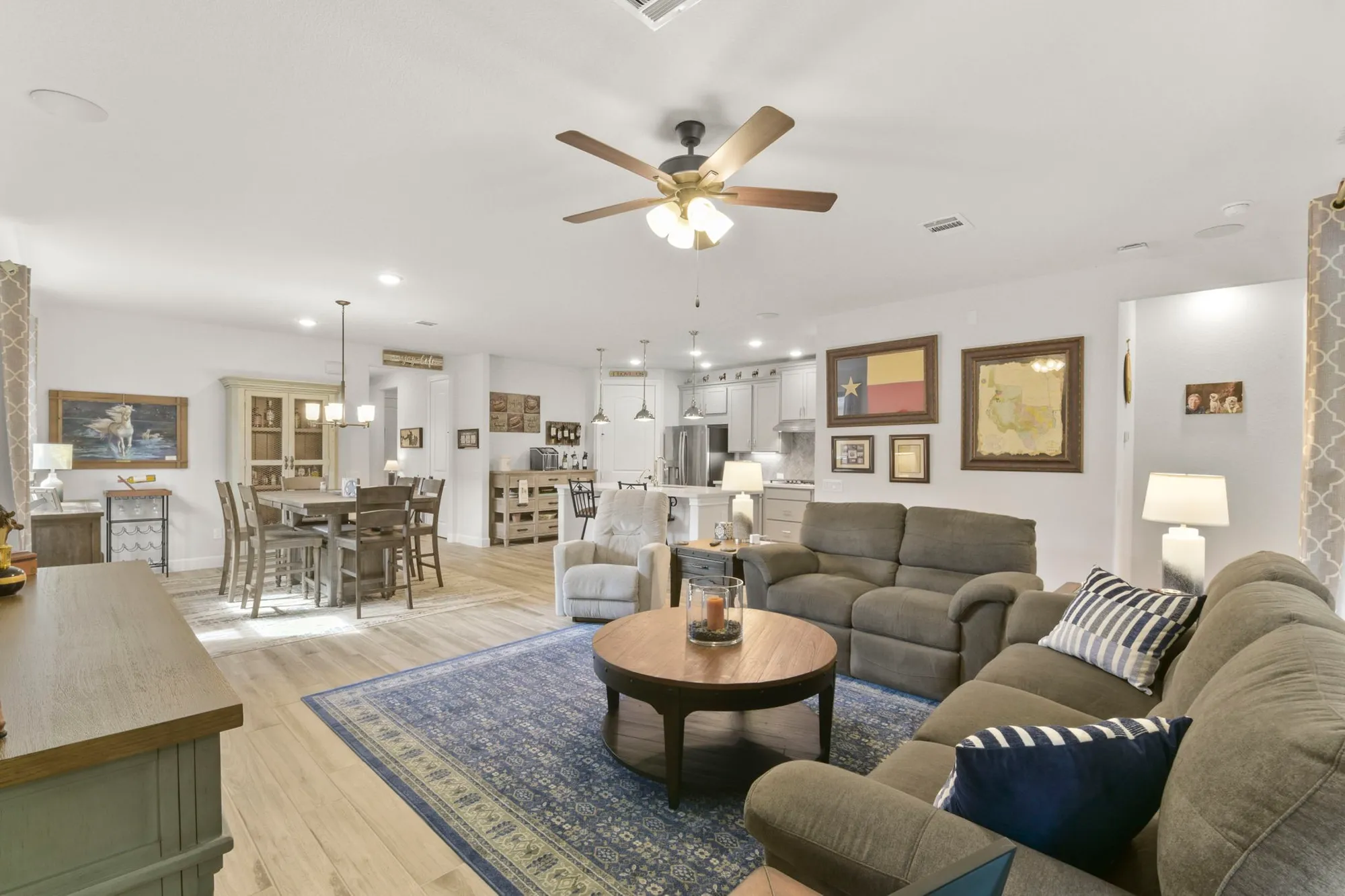 Property Slideshow image 16 of 43 | 110 pepper grass pl, Montgomery, TX, 77316