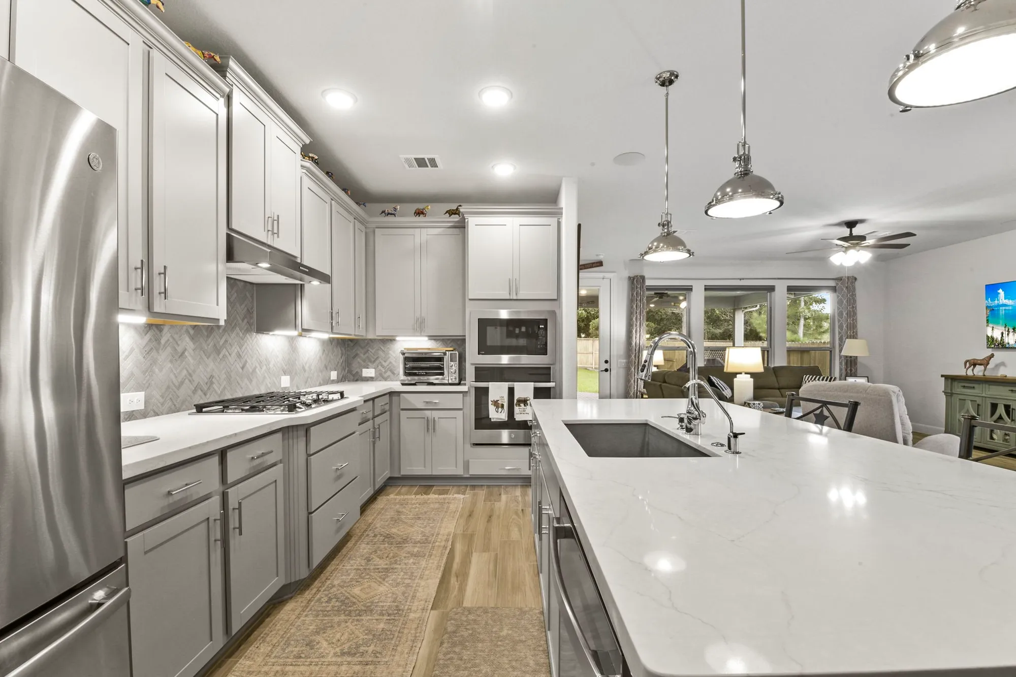 Property Slideshow image 12 of 43 | 110 pepper grass pl, Montgomery, TX, 77316